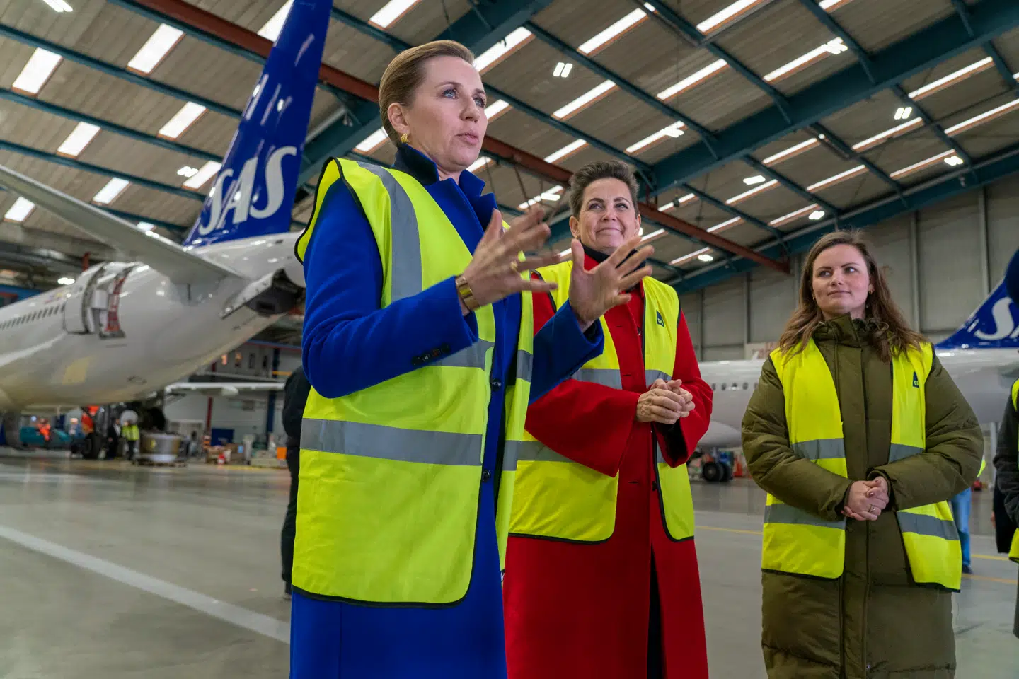 I stedet for én flyrute, der skulle flyve på 100 procent ikkefossilt brændstof, skal der nu være to flyruter, der flyver på 50 procent bæredygtigt brændstof.