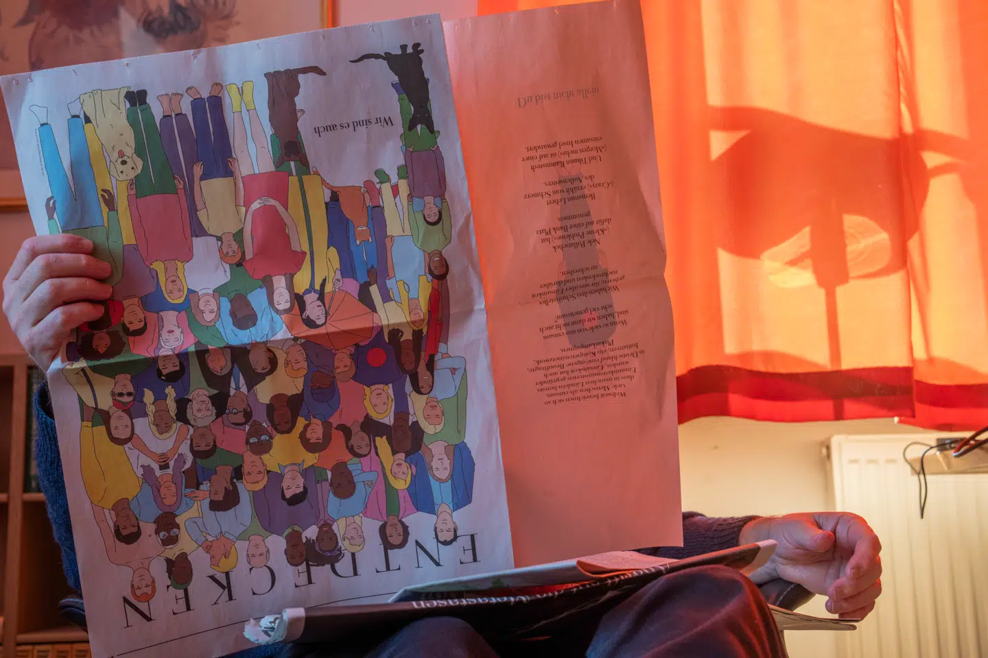 Har du en pause med avisen, kan du vende den om og læse lidt af den på hovedet. Det udfordrer hjernen, der begynder at danne nye synapser, siger hjerneforsker Troels W. Kjær.