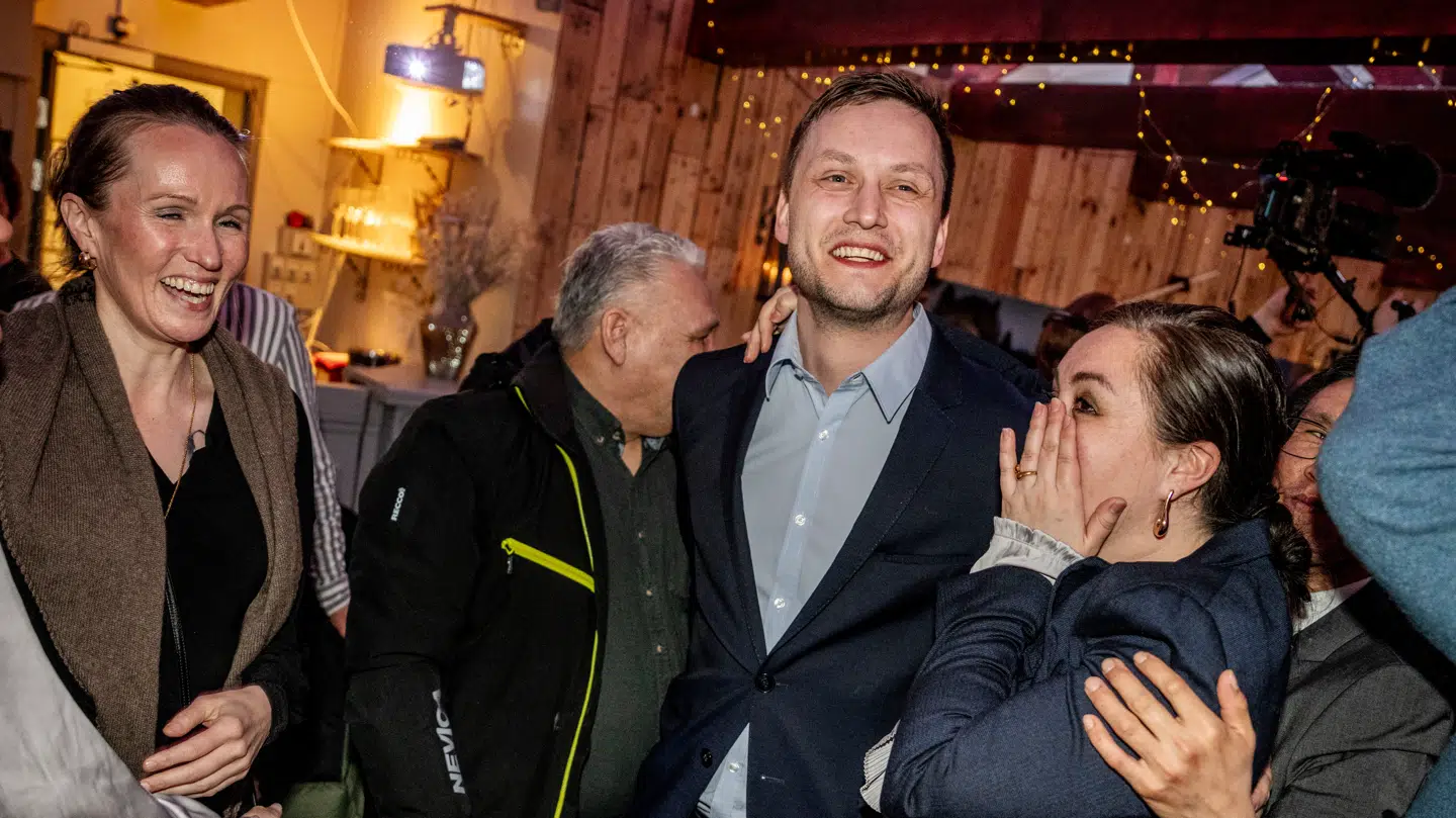 Det grønlandske valgs store vinder blev Demokraatit og dets leder, Jens-Frederik Nielsen. Fra B.T skal der lyde et stort tillykke. Vi hepper på, at partiet lykkes med at skabe en stærk grønlandsk økonomi.