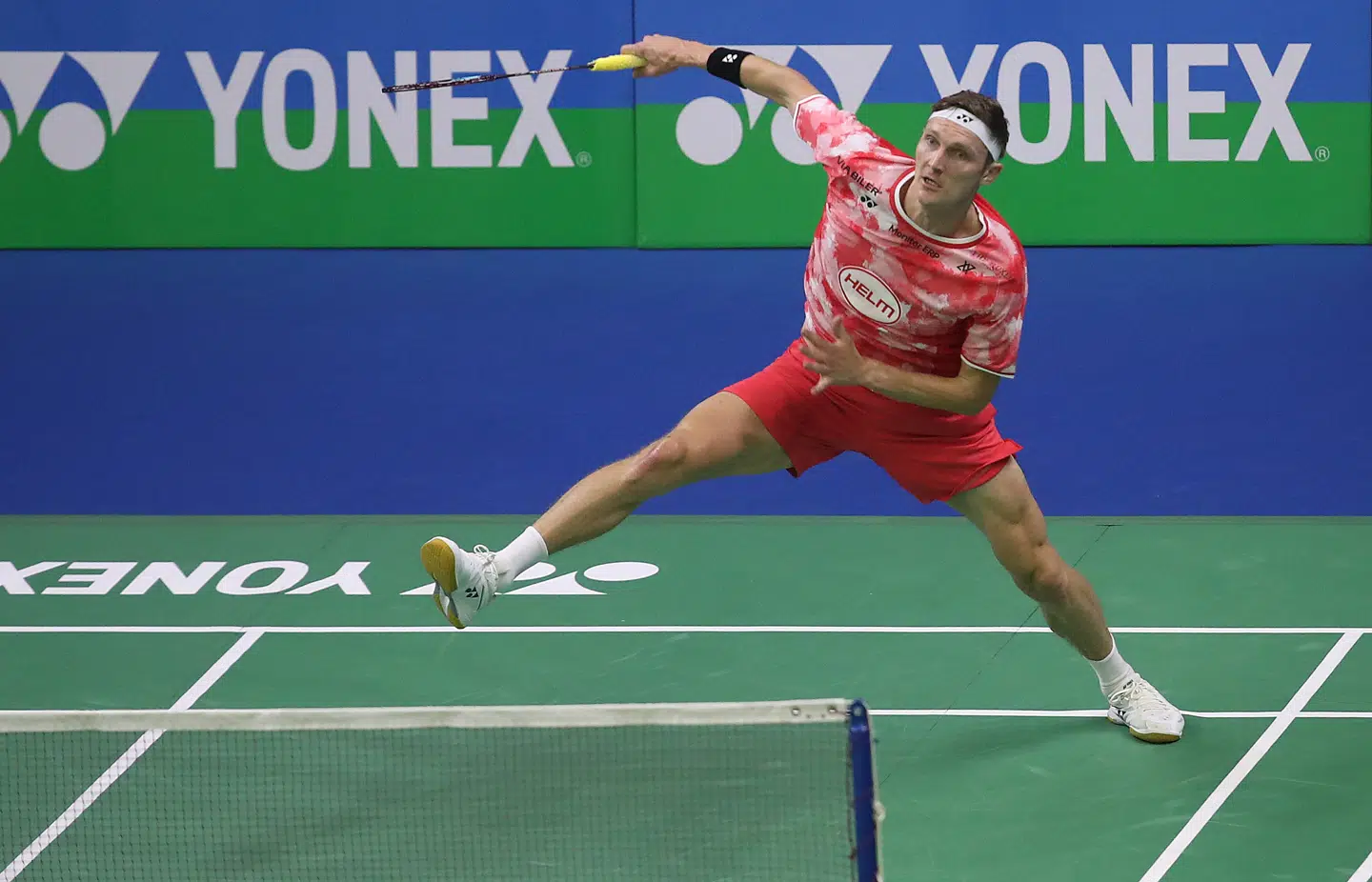 Viktor Axelsen fik kun én kamp i All England. Chun Yi Lin fra Taiwan blev for stor en mundfuld i første runde.