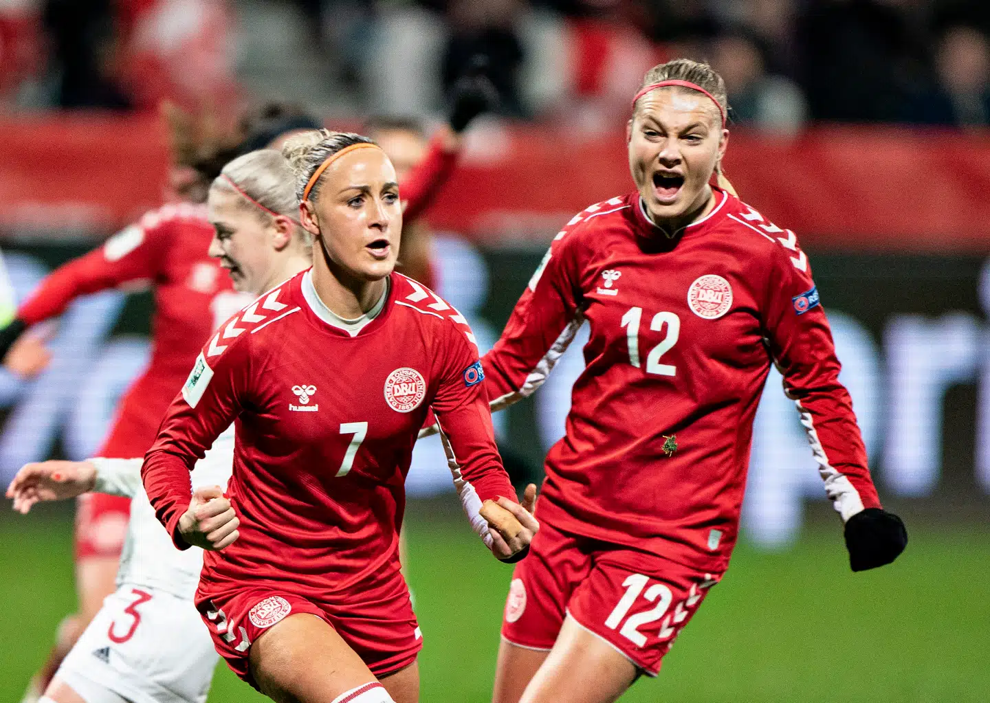 I samarbejde med Sverige byder Danmark ind på værtskabet på Europamesterskaberne i kvindefodbold i 2029. Det skaber nu debat i Helsingør.