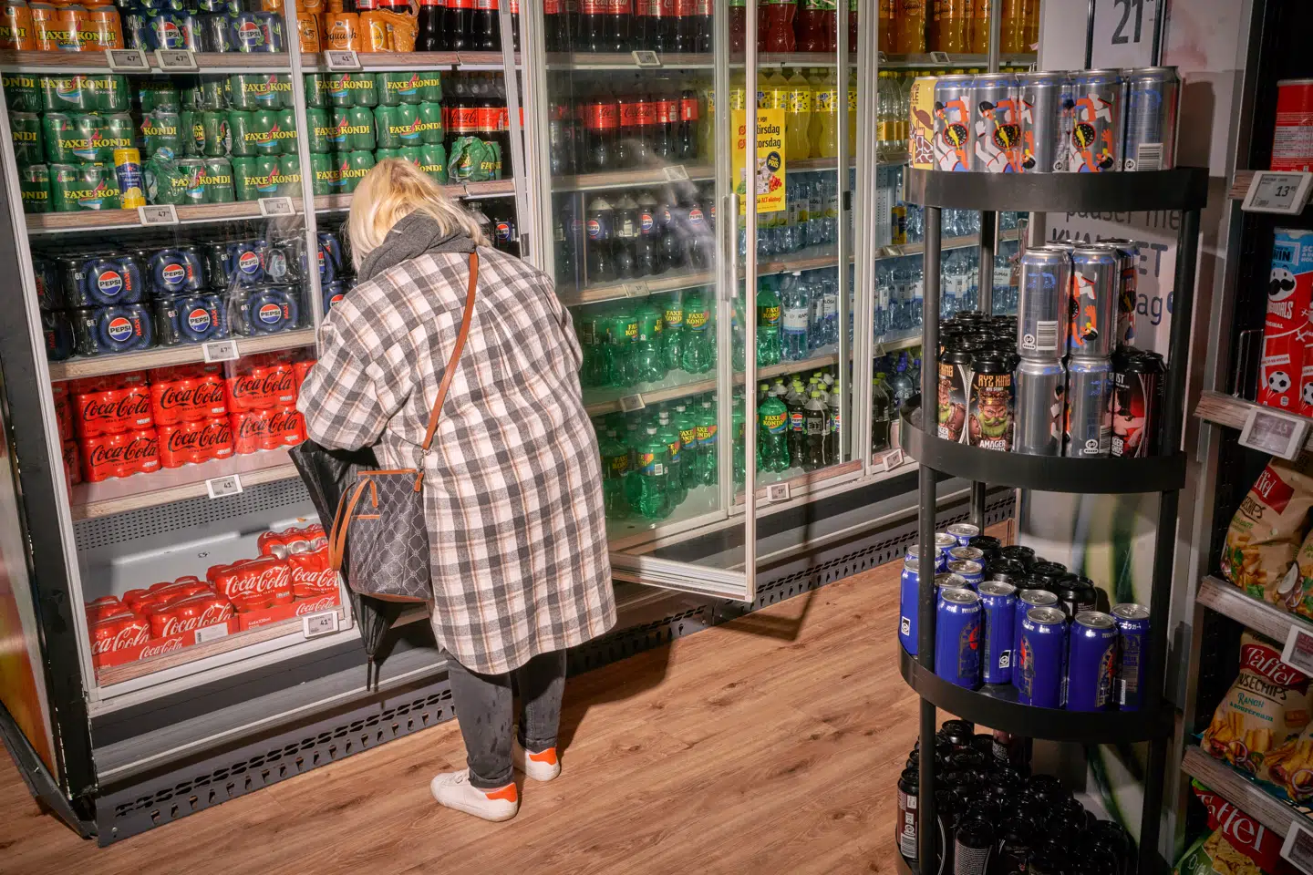 Hvis man ønsker at boykotte amerikanske varer, kan man starte med at udskifte drikkevarerne Coca-Cola og Pepsi. Men hvorfor ikke også boykotte anglicismerne? Arkivfoto: Niels Ahlmann Olesen, Scanpix