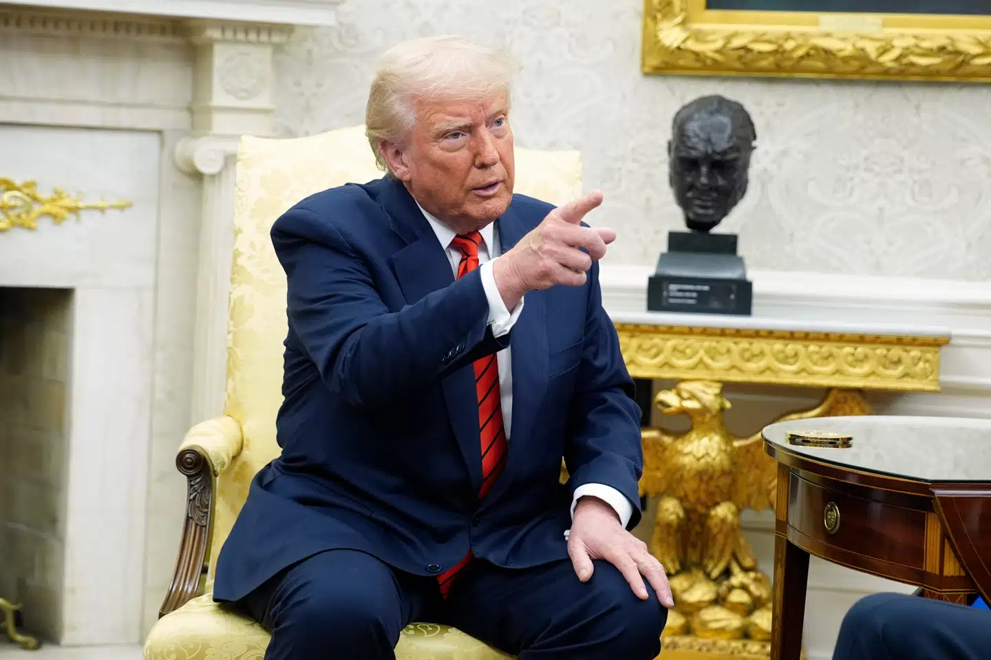 Der er indkaldt til hastemøde i Nuuk efter Trumps seneste udtalelser.