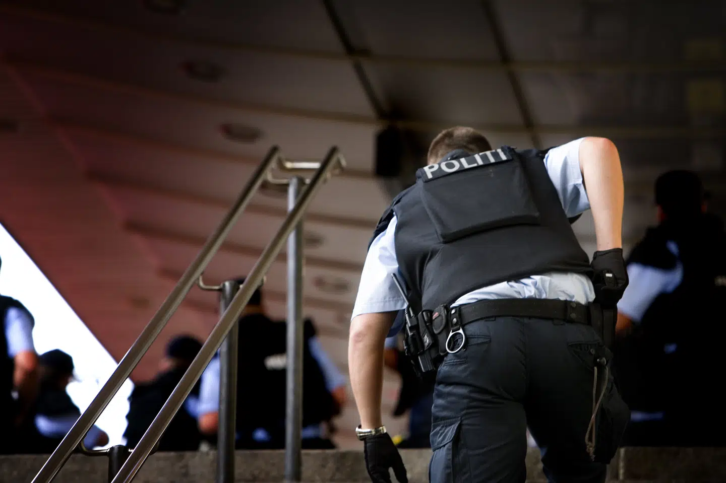 En psykisk syg mand truede torsdag i denne uge en overlæge på Glostrup Sygehus med våben og flygtede derefter til den nærliggende station hvor han blev anholdt. Politiet håndterer i dag fire gange så mange opgaver med psykisk syge, som de gjorde i 2008, viser ny forskning.