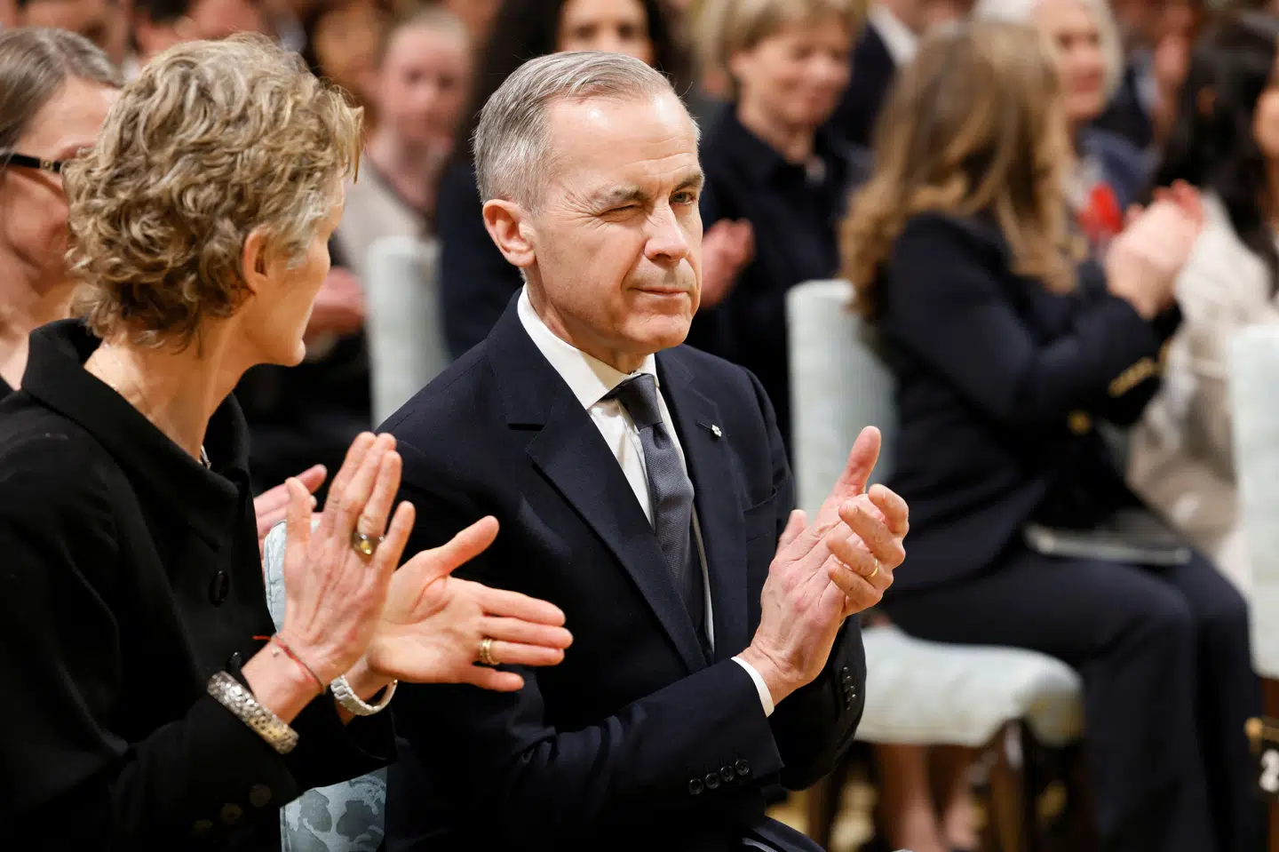 Mark Carney blinker, kort inden han bliver taget i ed som canadisk premierminister.