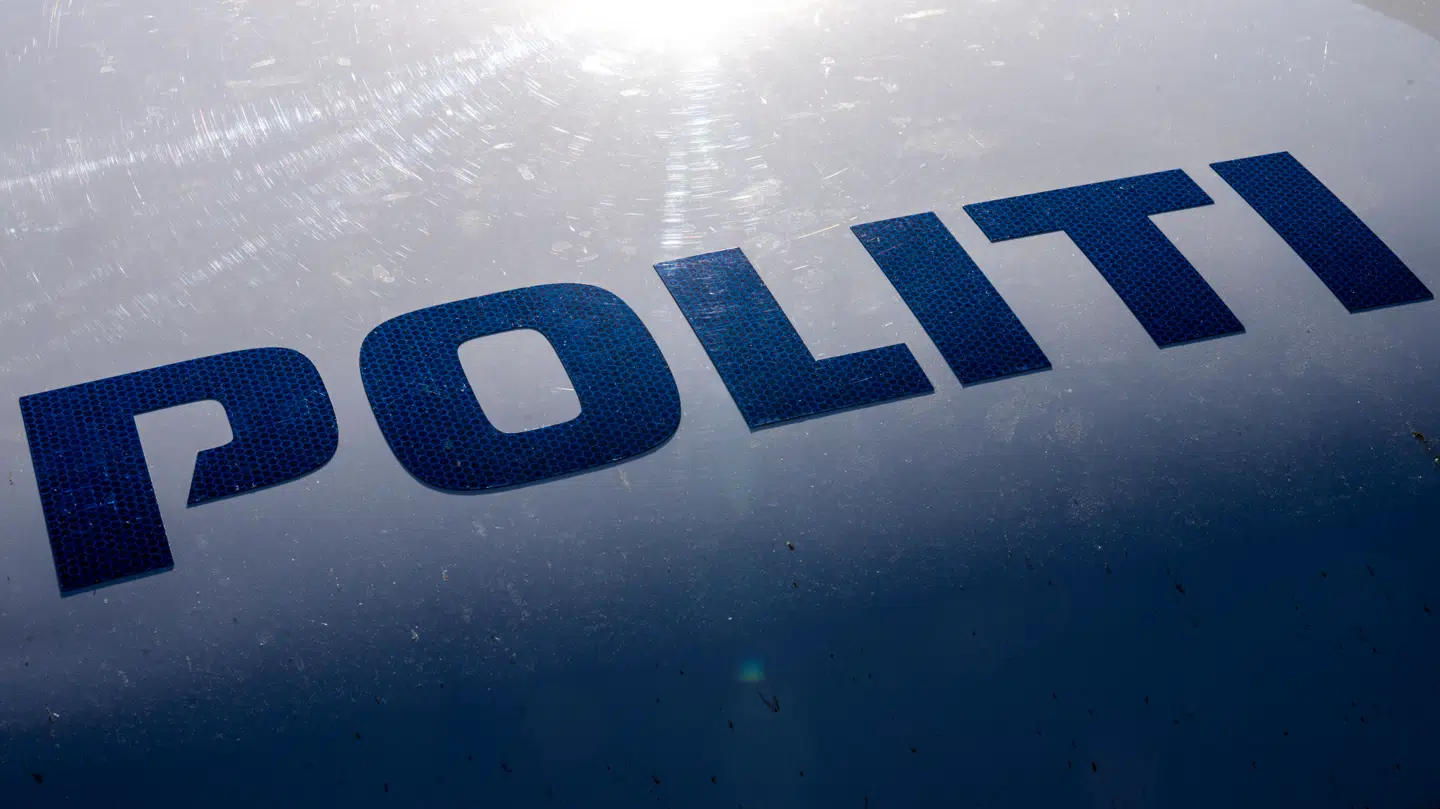 Politiet efterforsker nu, om episoden kan have en sammenhæng med en tilsvarende tidligere hændelse i samme område.