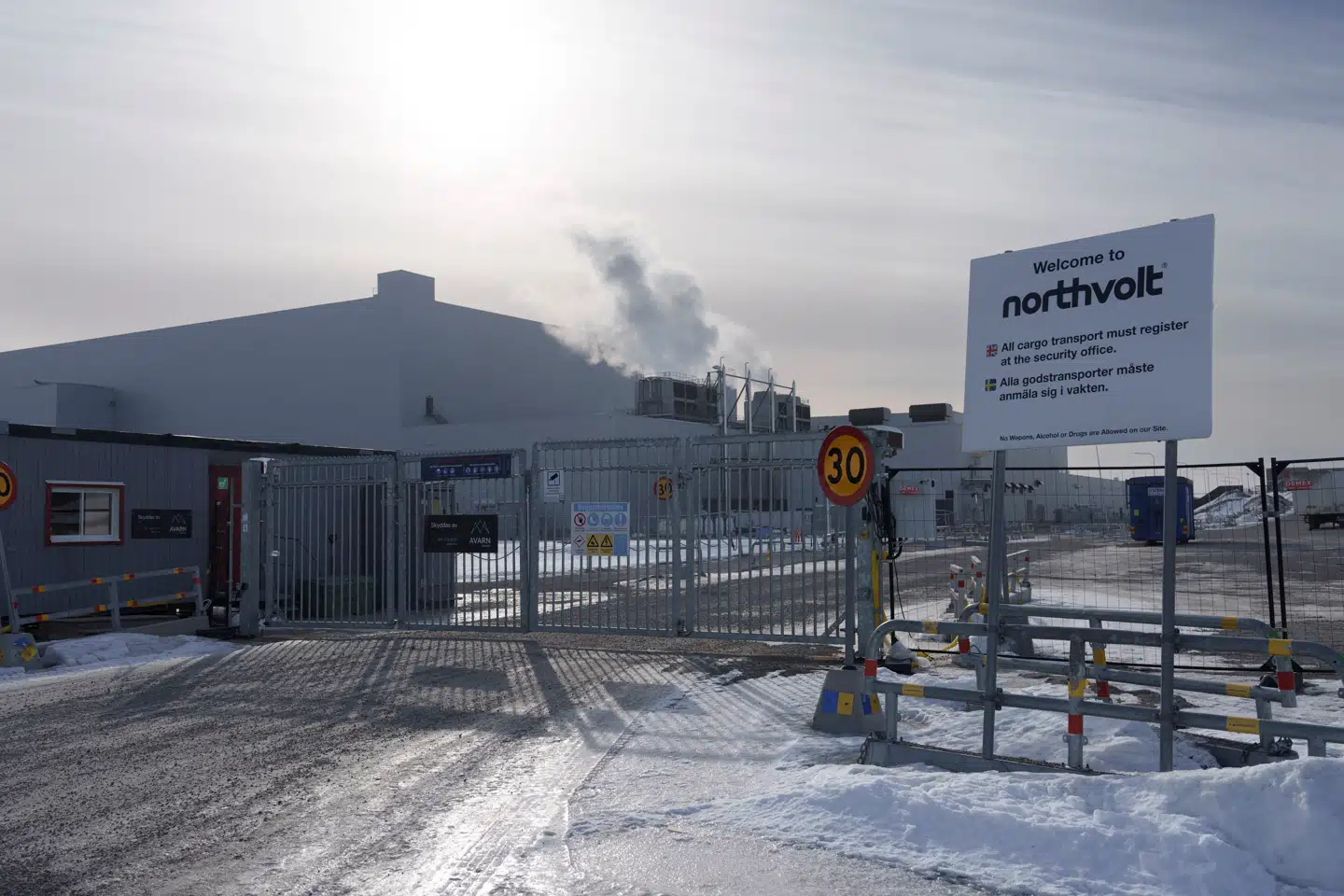 Northvolt, som producerer batterier til især elbiler, har indleveret konkursbegæring efter måneders uro om fremtiden.