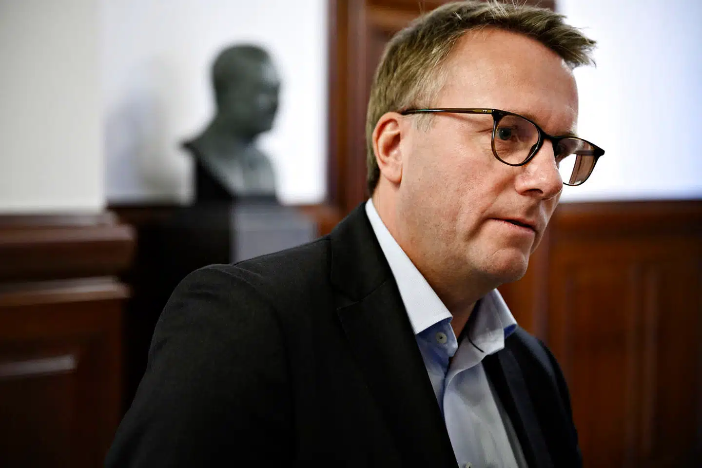 Skatteminister Morten Bødskov (S) er indkaldt til åbent samråd om udskydelsen af det nye boligskattesystem til 2024 på Christiansborg i København, torsdag den 7. november 2019. Skatteudvalget har bedt skatteminister Morten Bødskov (S) redegøre for processen omkring regeringens beslutning om at udskyde det nye boligskattesystem til 2024. Endvidere er ministeren blevet bedt om, at redegøre for sin mangelfulde orientering og inddragelse af forligskredsen og Folketinget i forbindelse med beslutningen.. (Foto: Philip Davali/Ritzau Scanpix)