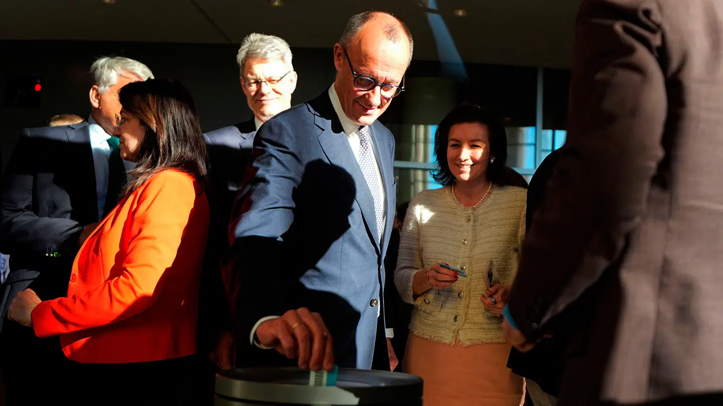 Lederen af det konservative parti CDU, Friedrich Merz, og hans parti stemte tirsdag for en forfatningsændring for at lempe gældsbremsen. I sin valgkampagne var politikeren udtalt imod forslaget. - Foto: Michael Kappeler/Ritzau Scanpix