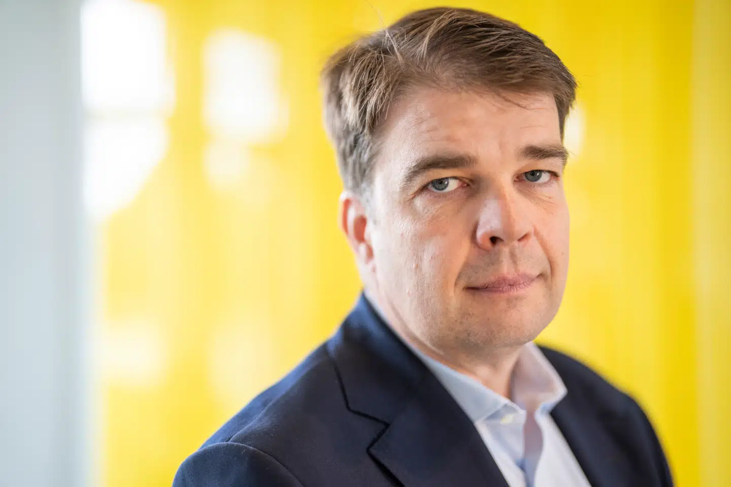 Sidste skridt i generationsskiftet i vindueskoncernen VKR Gruppen er gennemført, efter at 52-årige Mads Kann-Rasmussen er valgt til bestyrelsesformand for holdingselskabet.