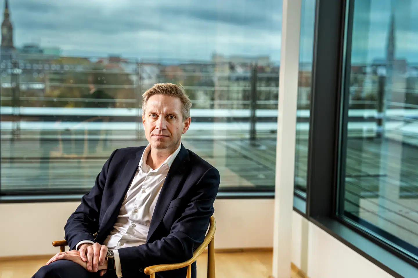 Ifølge Krakas og Deloittes analyse vil vi være 300.000 færre danskere i 2050, end de officielle prognoser regner med. En forskel, der betyder alverden for et lille samfund som det danske, mener Deloittes topchef i Danmark, Christian Jensby.