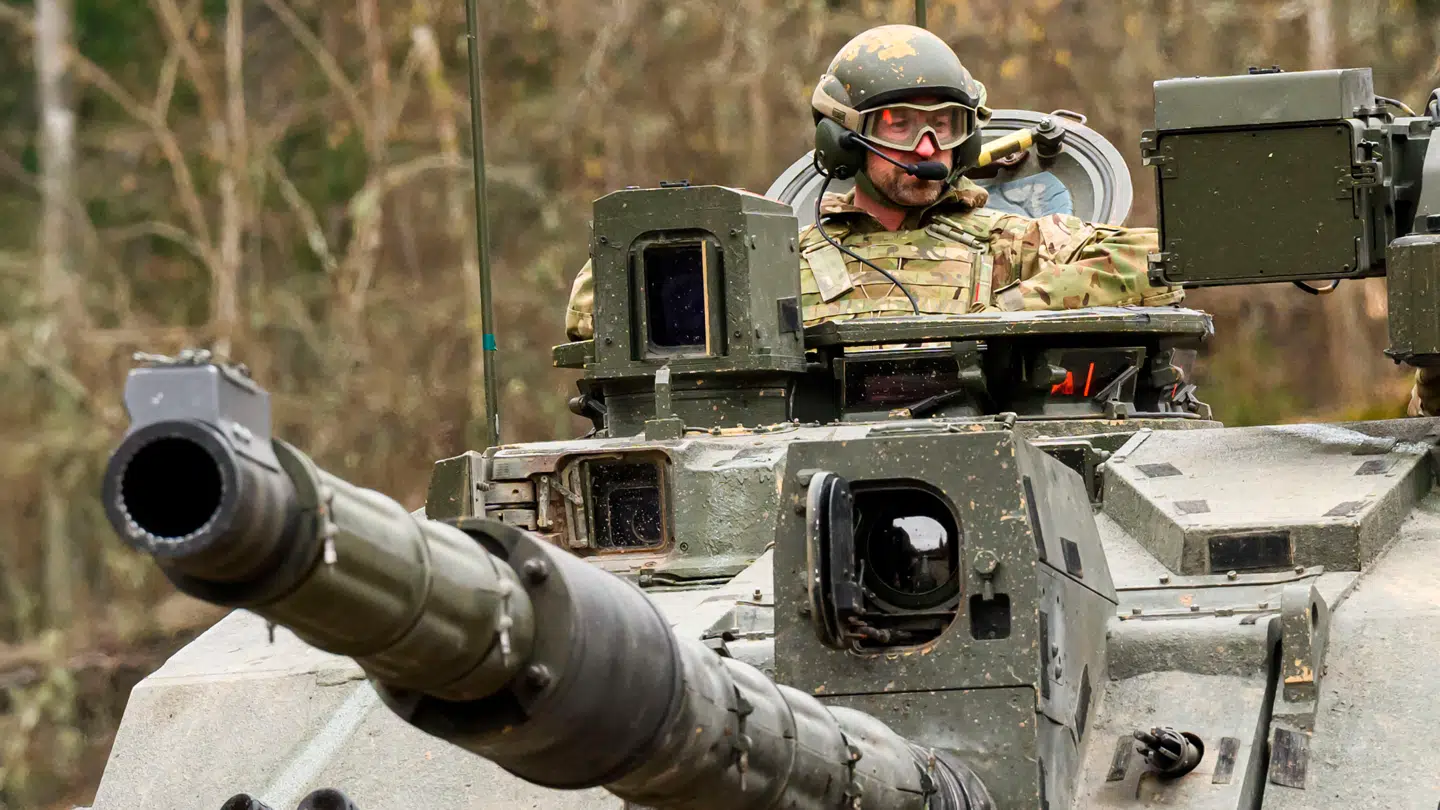 Prins William dukkede op i Estland - ikke langt fra den russiske grænse.