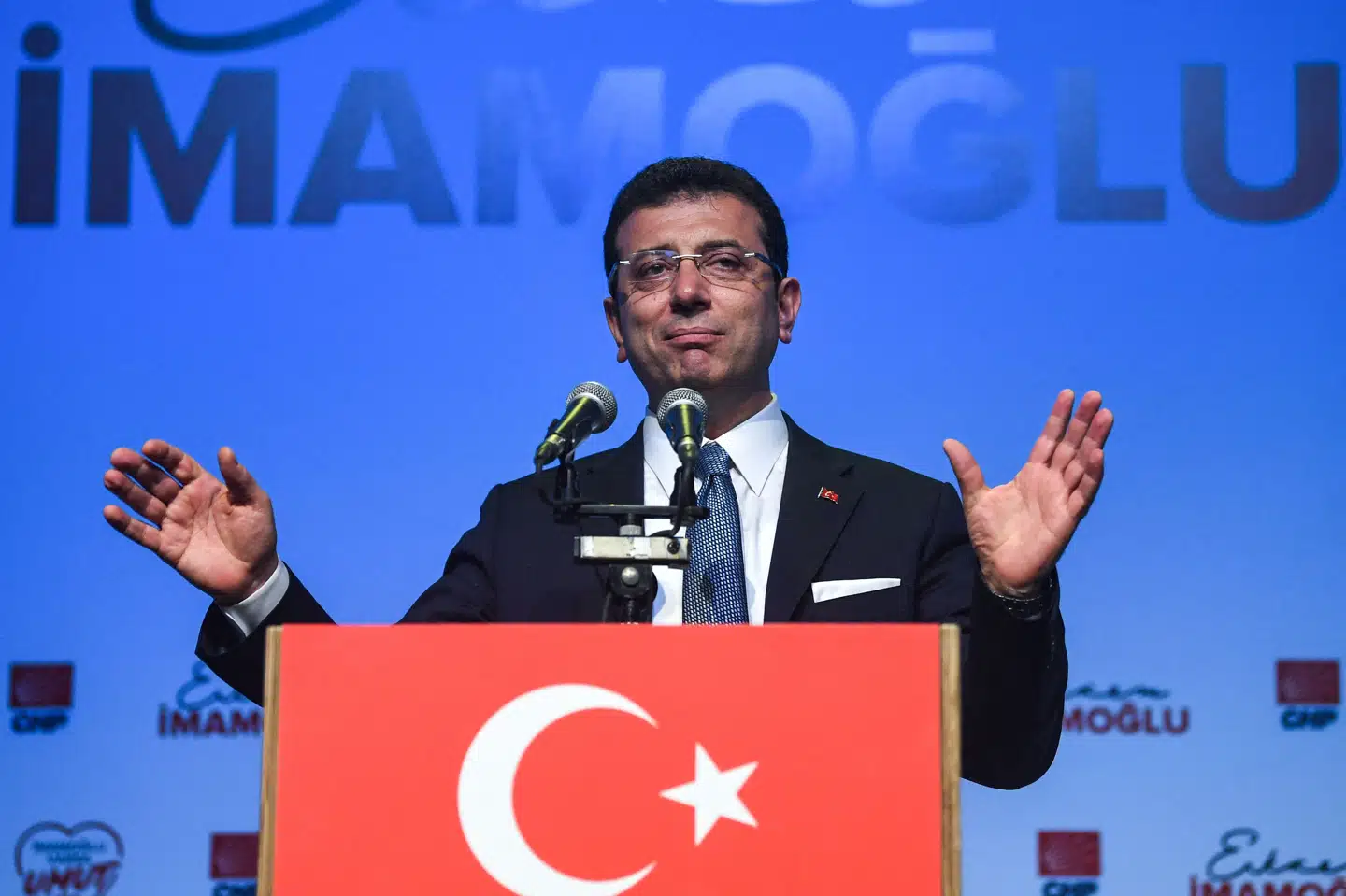 Istanbuls borgmester, Ekrem Imamoglu, sidder fængslet for anklager om korruption og forbindelser til terrorisme. Selv afviser han anklagerne som "umoralske og grundløse". (Arkivfoto).