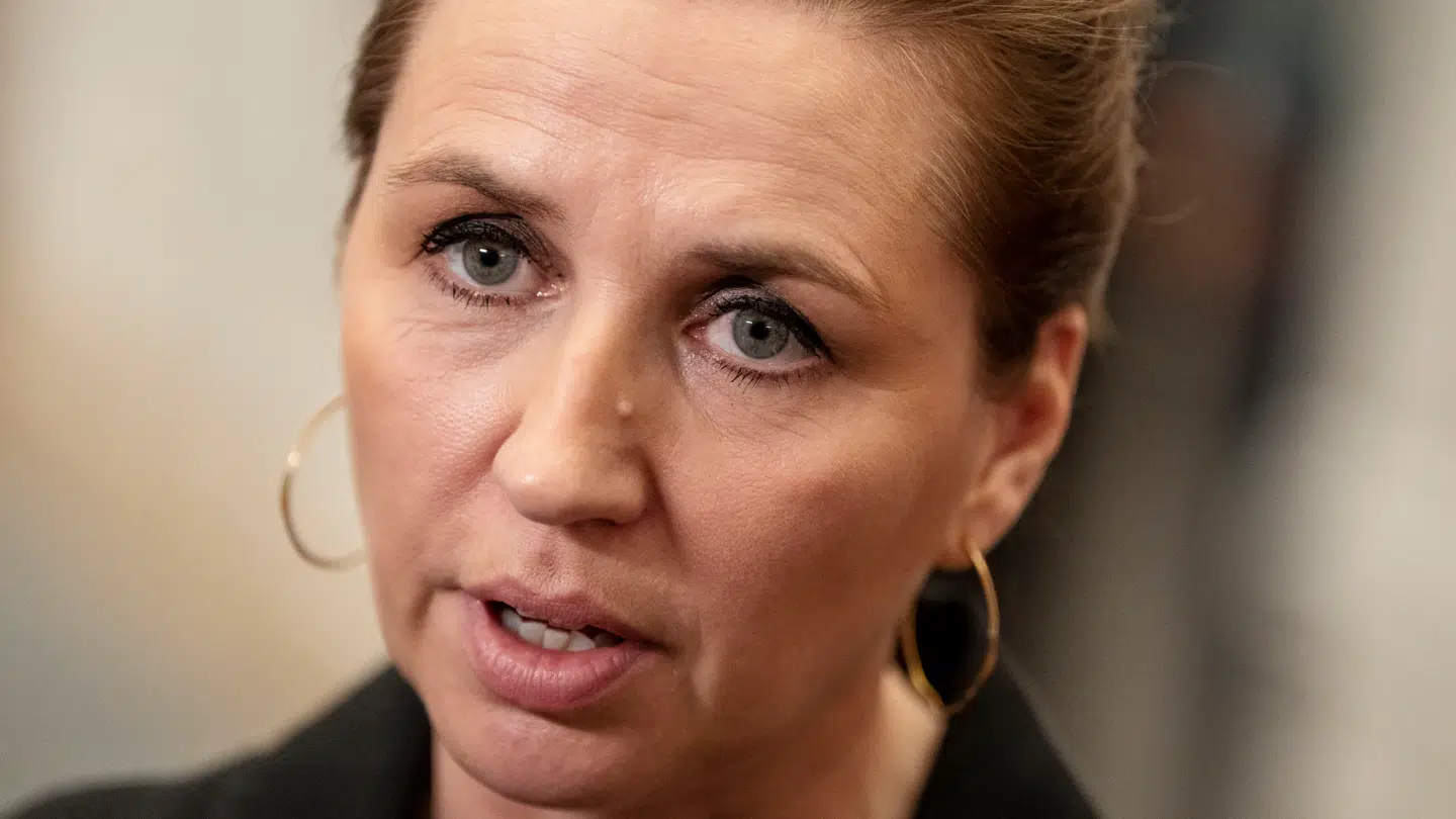 Statsminister Mette Frederiksen (S) skal ikke endnu på besøg i Grønland, forklarer grønlandsk minister.