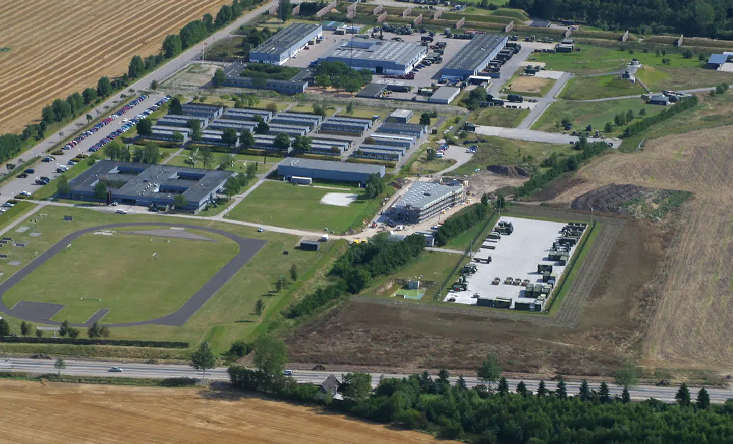Flyvestation Skalstrup som den så ud, efter at den blev købt tilbage i 2023.