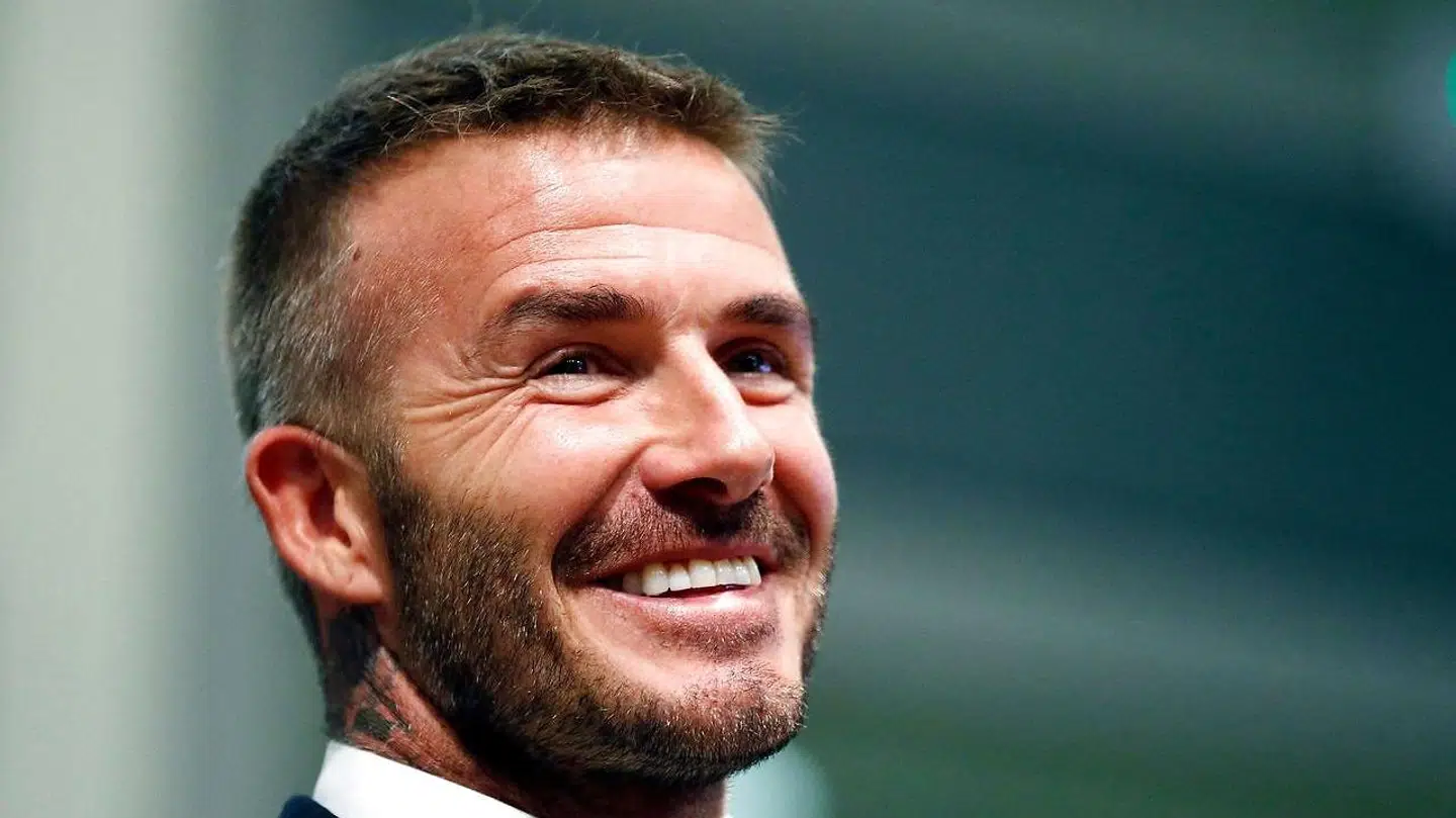 David Beckham danner forsat par med Victoria Beckham.