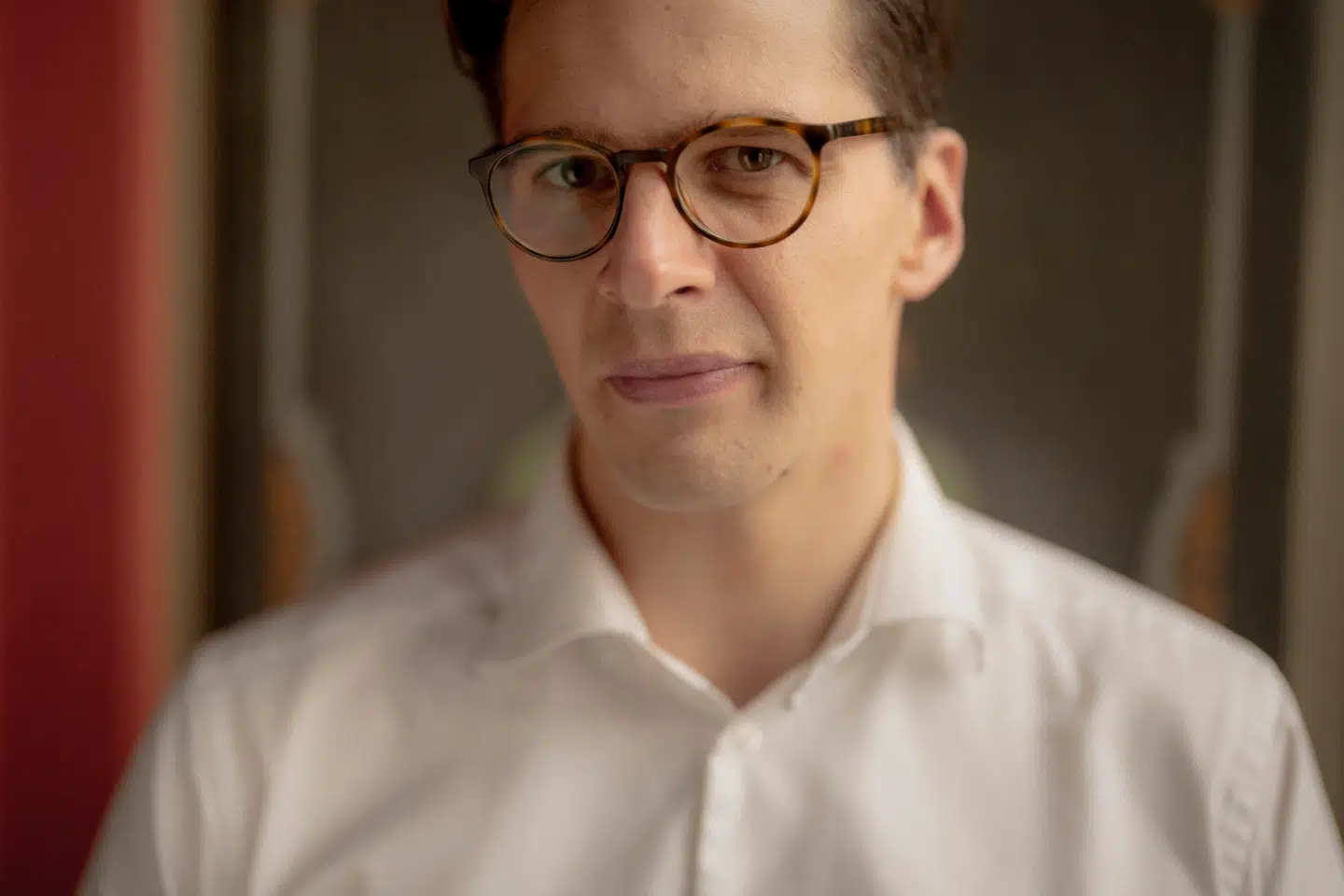 »Ifølge Vanopslagh er det en offerfortælling, at det er politikerne, der skaber strukturer, der bliver folks livsomstændigheder. Men hvad i alverden laver man i politik, hvis man ikke mener, at de love, reformer og aftaler, man selv indgår, er andre menneskers virkelighed?«