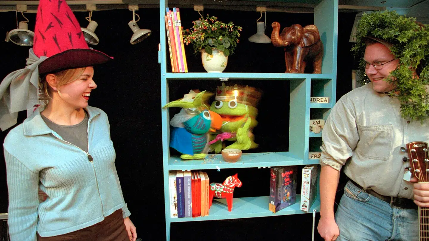 Ole Kibsgaard og Christine Schou under et afsnit af 'Kaj og Andrea' i 1999.