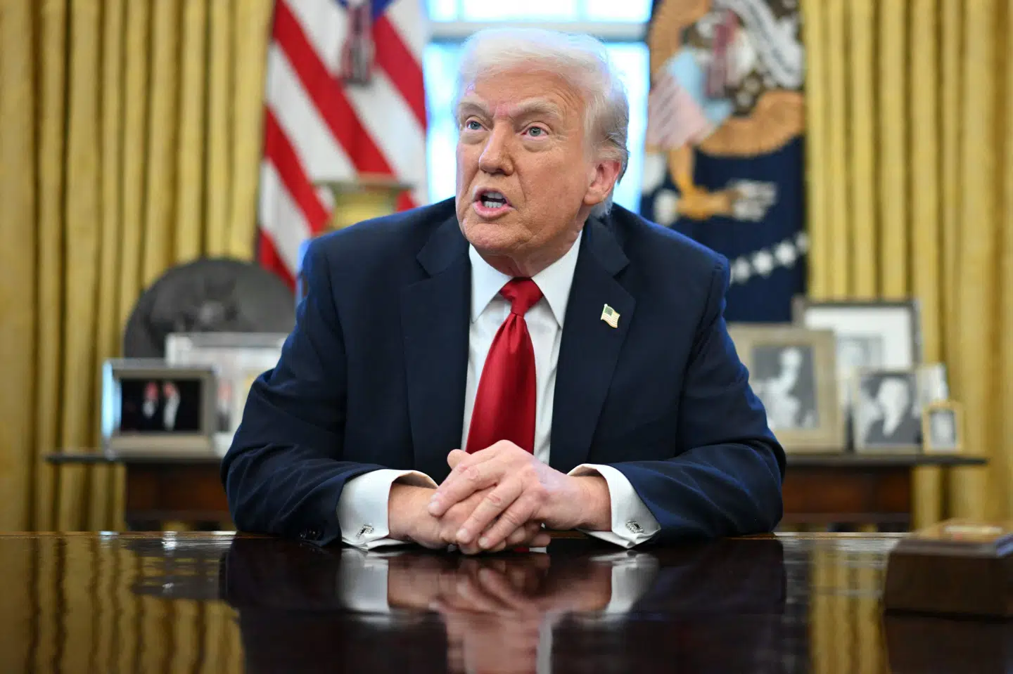 Den amerikanske præsident, Donald Trump, og hans seniorrådgiver, Elon Musk, som også er administrerende direktør for Tesla, har ikke diskuteret told på biler, fordi Musk "kan have en interessekonflikt", siger Trump ifølge Reuters.