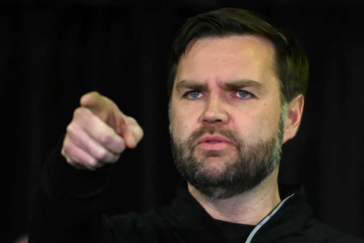 USAs vicepræsident, J.D. Vance, var fredag i Grønland med et klart budskab til Danmark.