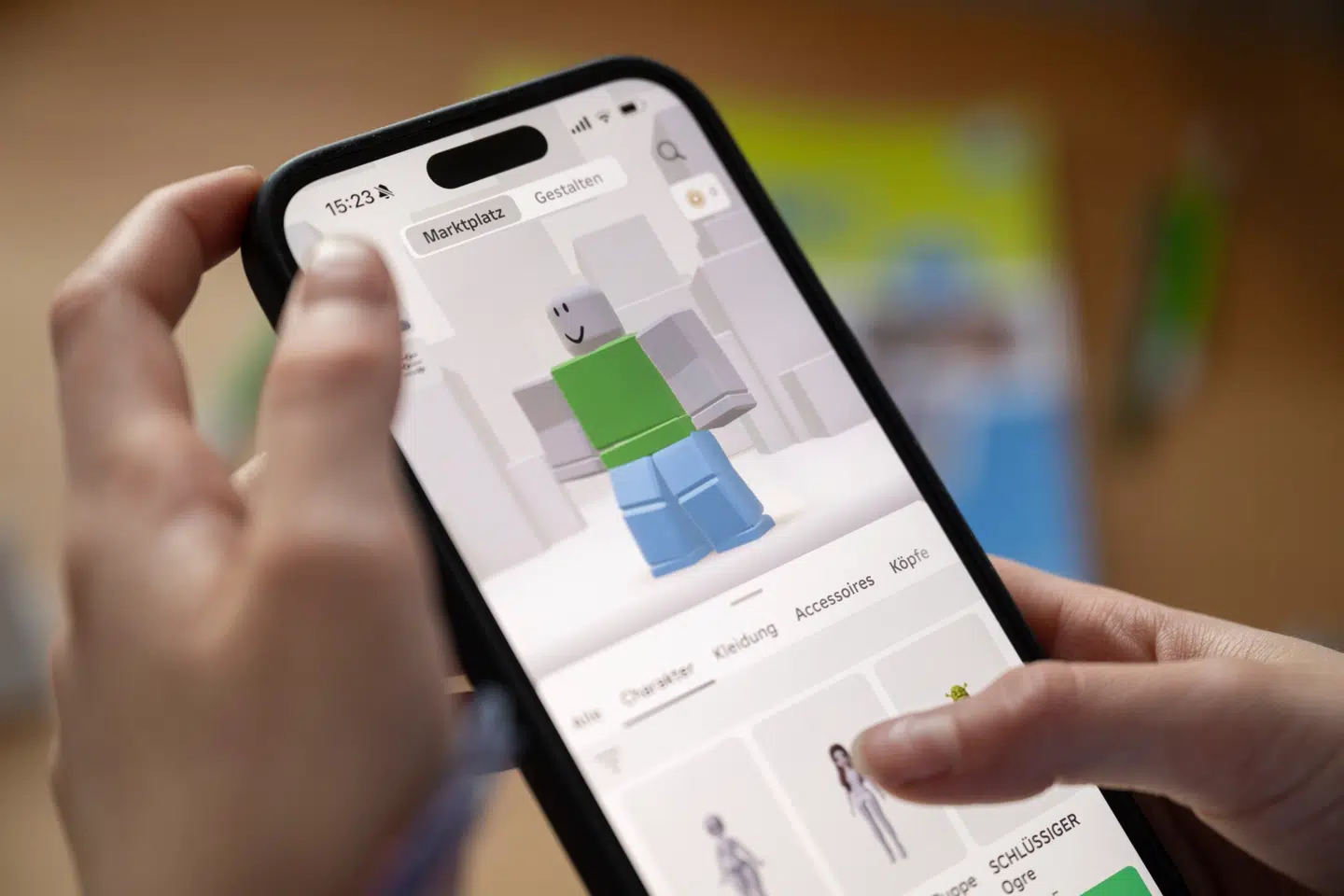 Roblox har 85,3 mio. aktive brugere verden over, selskabet omsatte for 3,6 mia. dollar i 2024.