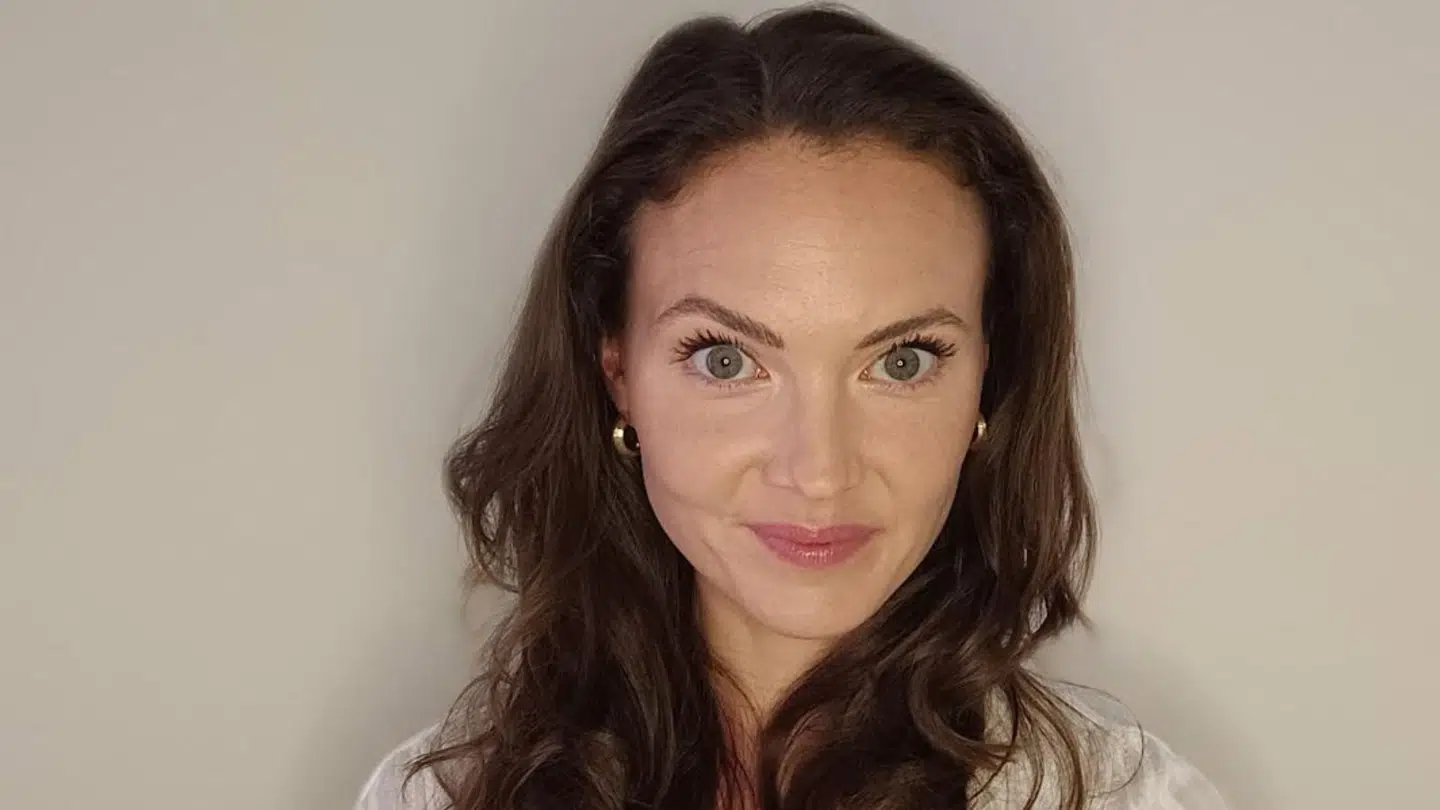 Nadia arbejder i dag stadig med sit kropsbillede, men er kommet meget tættere på kropsro, end da hun selv var barn.