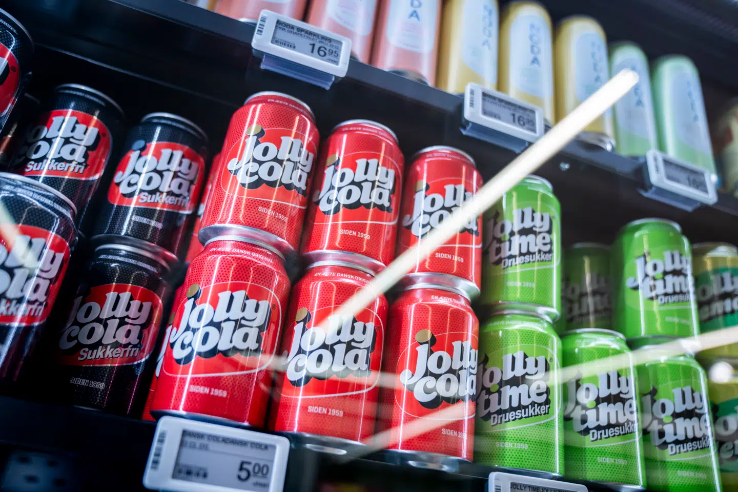 Drikkevarer i supermarkedet Alma på Frederiksberg, torsdag den 27. marts 2025. (Foto: Ida Marie Odgaard/Scanpix 2025)