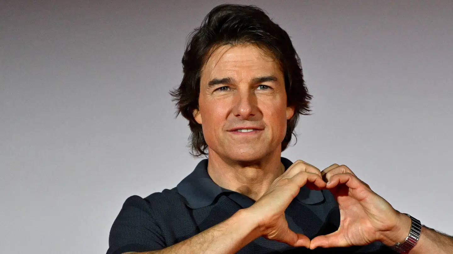 Tom Cruise opfordrede til et rørende øjeblik i hyldest til hans gode ven.