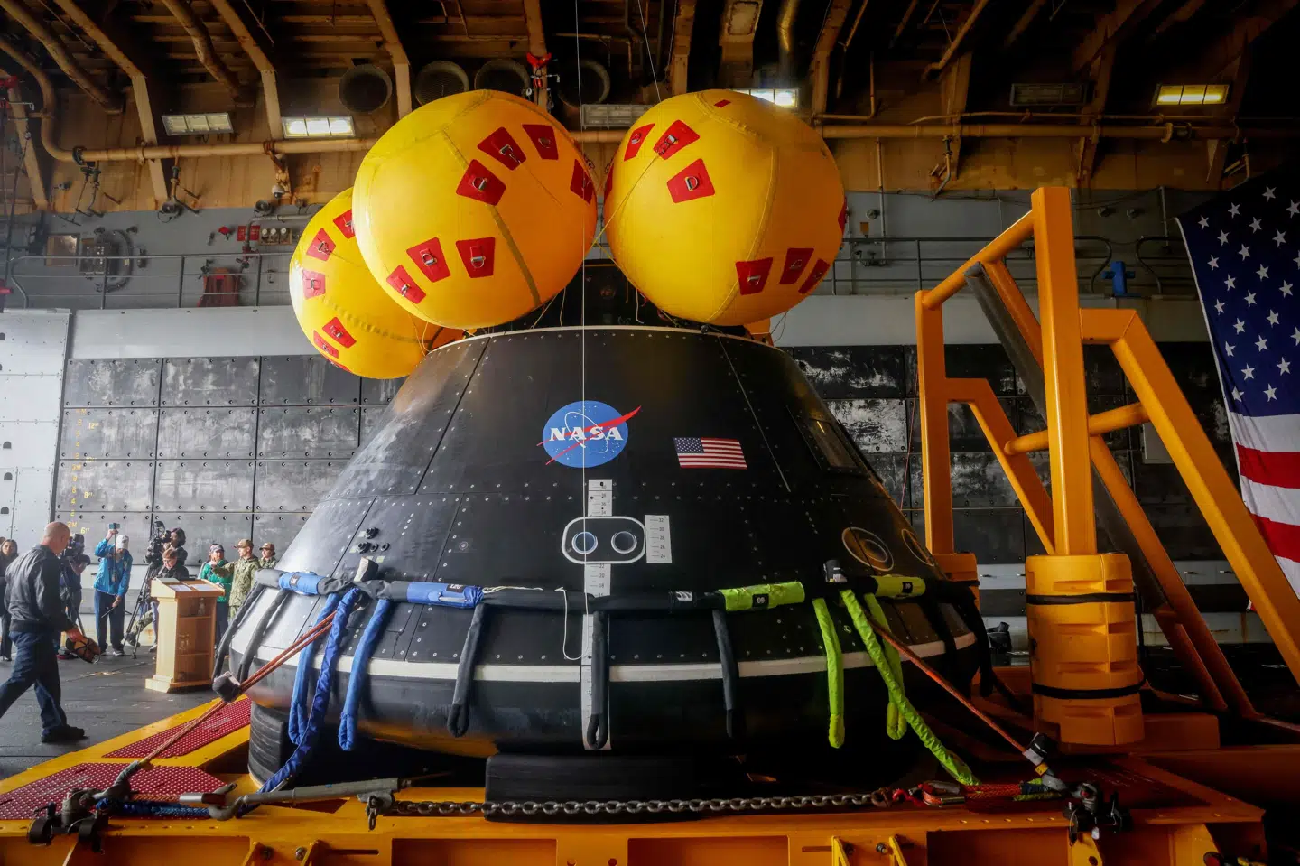 Den amerikanske rumkapsel Artemis II skal efter planen flyve astronauter til Månen inden for en nær fremtid. Danske Andreas Mogensen kan blive en af dem, og lige nu træner han sammen med europæiske kolleger i et simuleret månelandskab i Tyskland. (Arkivfoto).