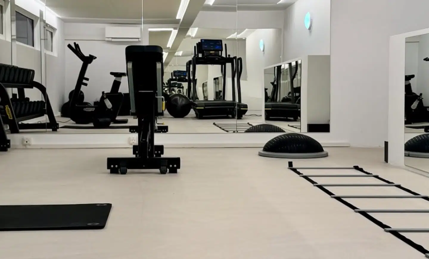 Holger Runes eget fitnessrum.