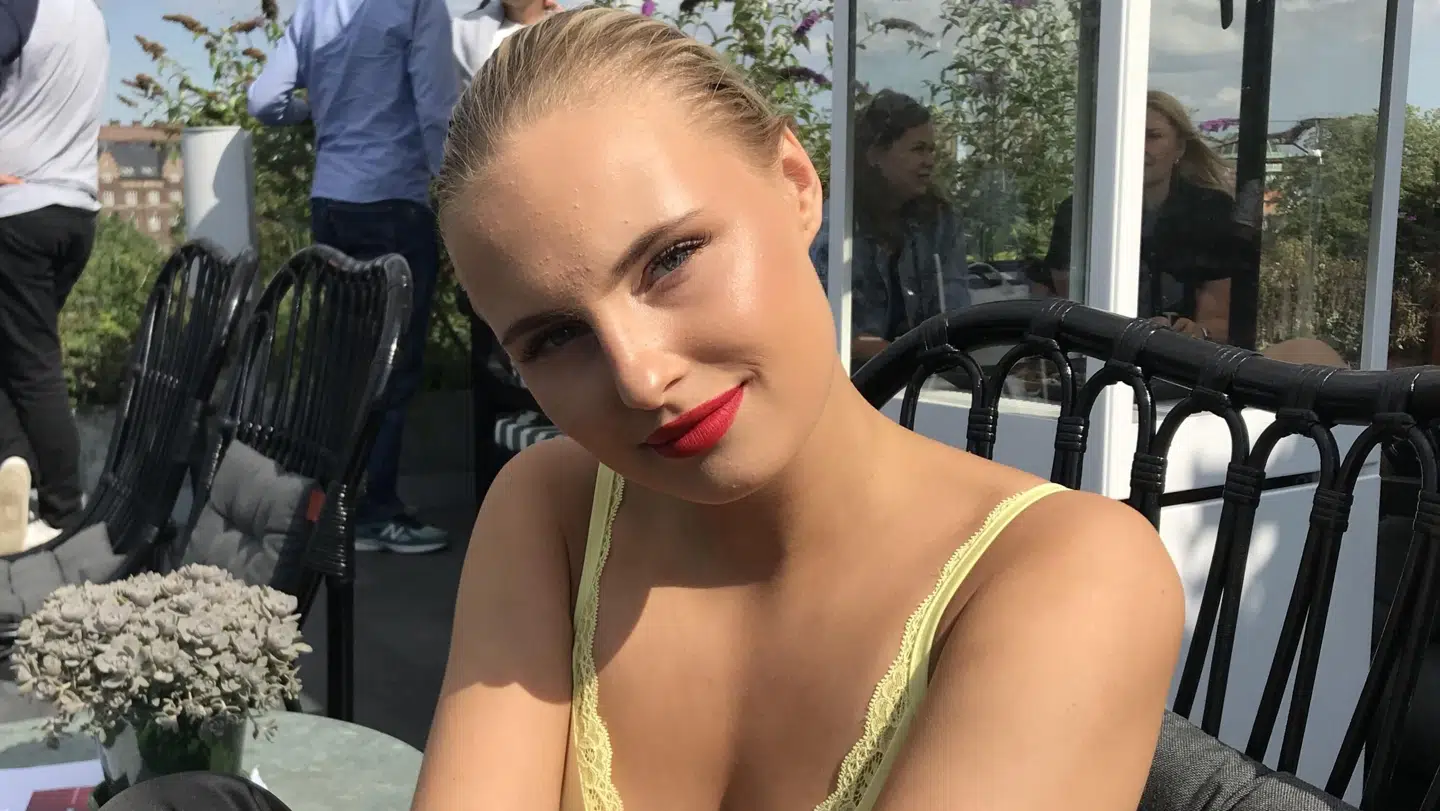 Clara Toft Simonsen skal synge på den store scene ved The Voice '19-showet i Tivolli.