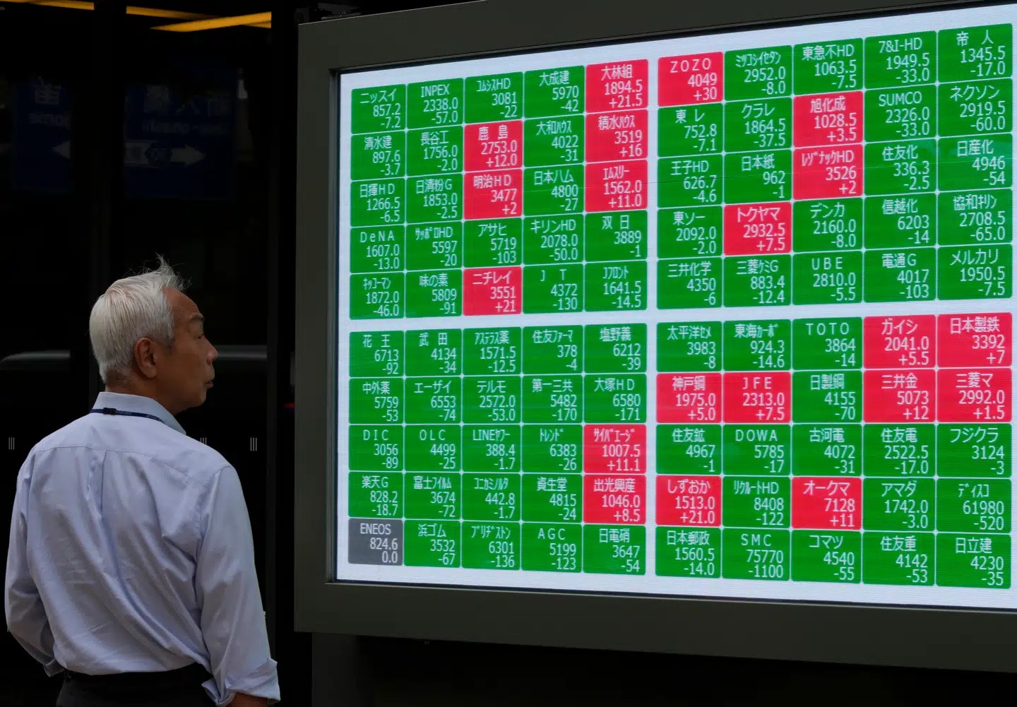 Skuden er tirsdag vendt på det asiatiske aktiemarked efter flere dages aktiemareridt.