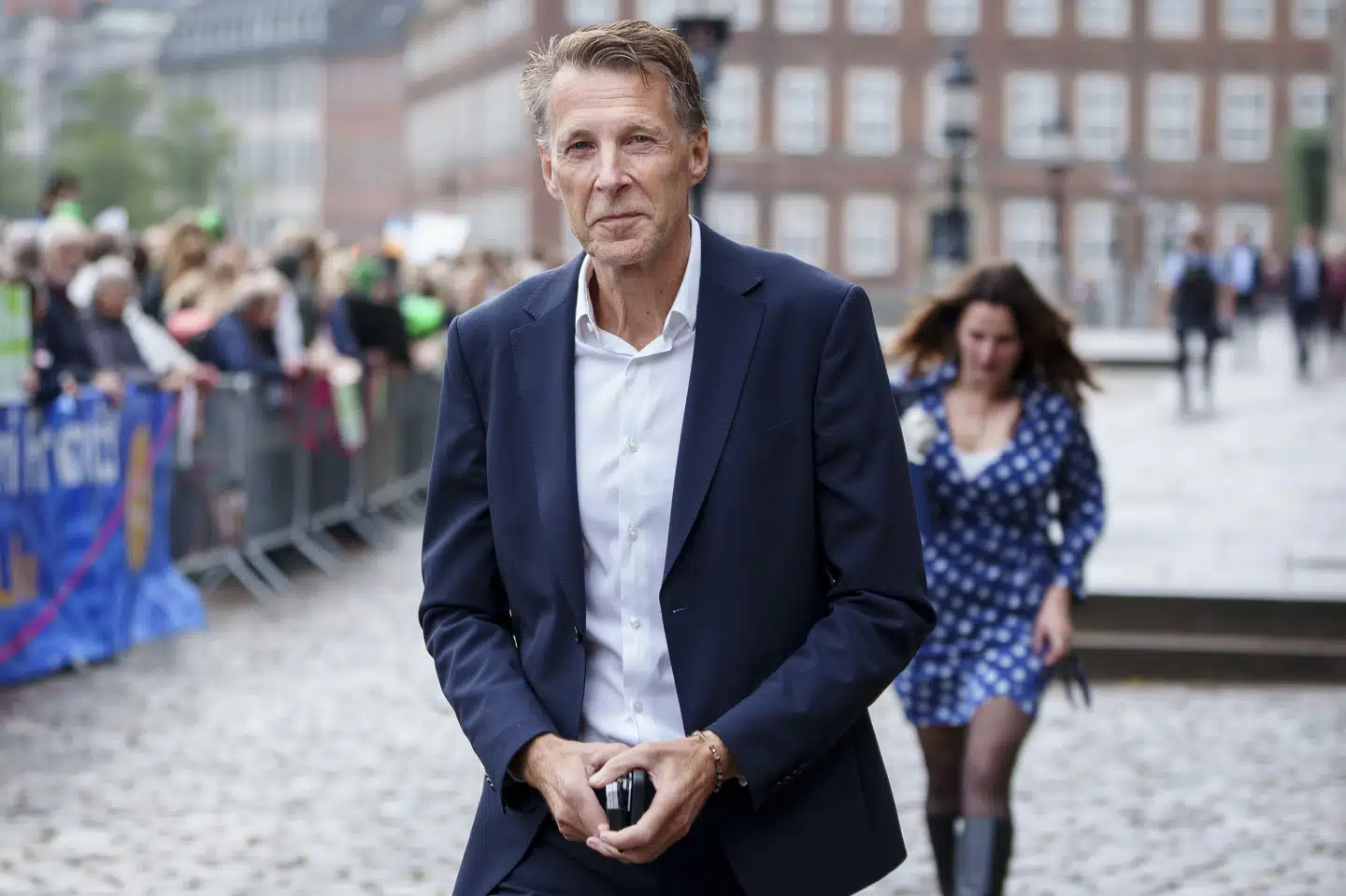 Løsgænger Jon Stephensen bakker fortsat op om klimaminister Lars Aagaard (M).