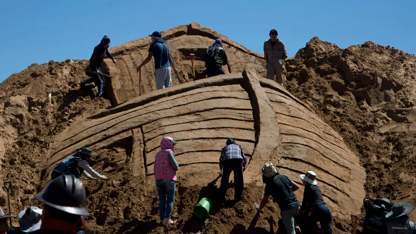 Billedet er ikke fra den reelle udgravning, men derimod en skulptur.