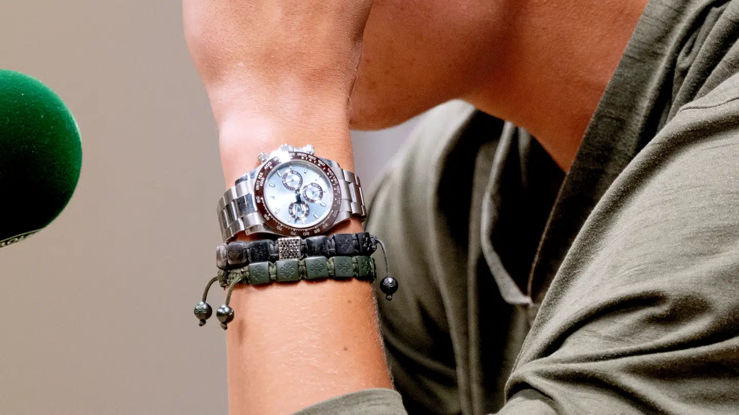 Holger Rune med sit Cosmograph Daytona-ur.