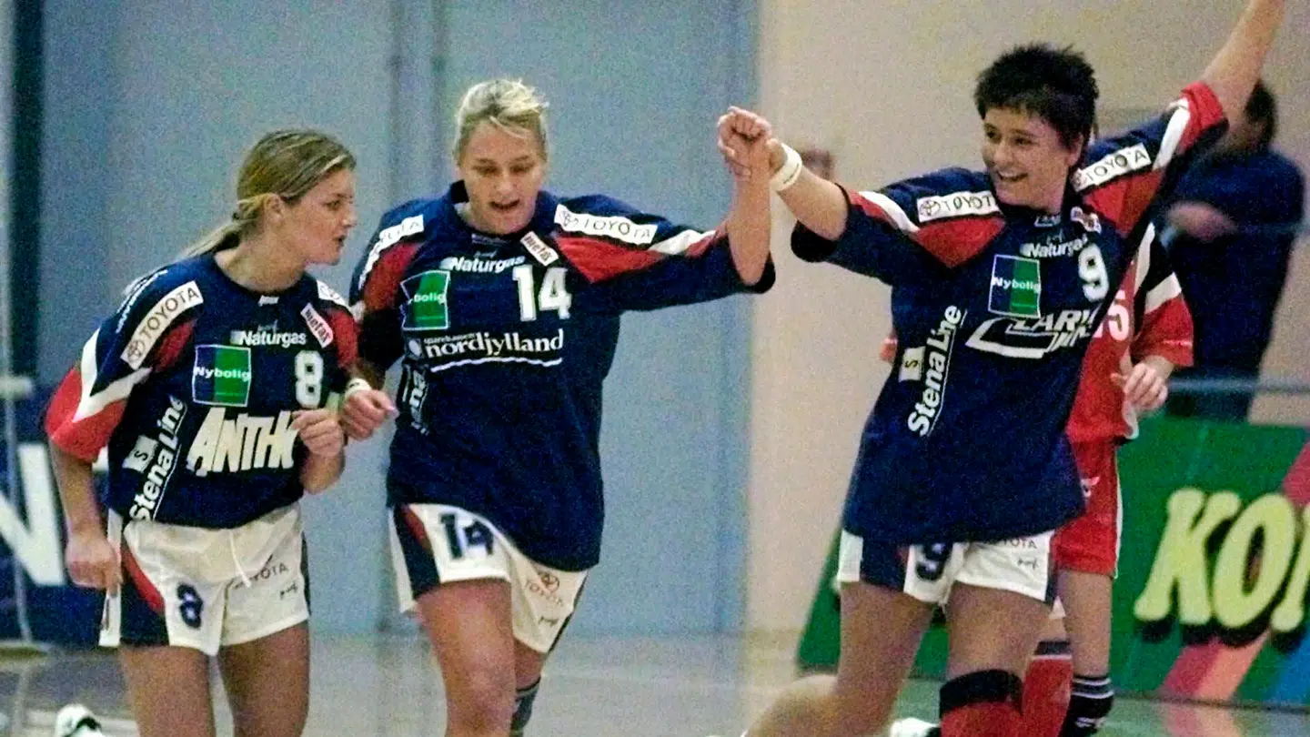 Thomsen (i midten, red.) i hendes aktive spilledage i Frederikshavn.