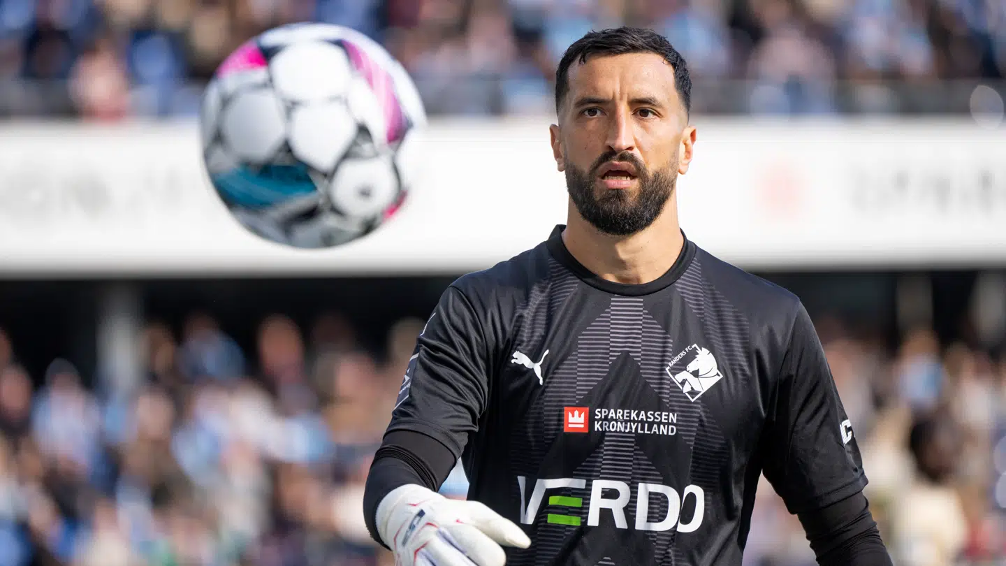 Izzo kom til Danmark sidste sommer på en tre-årig aftale.