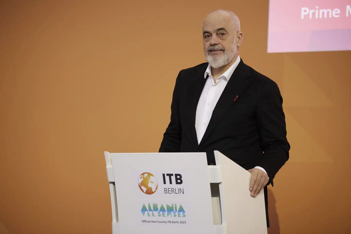 Albaniens premierminister, Edi Rama, kalder landets plan for EU-medlemskab "meget ambitiøs". Han er optimistisk på vegne af sit land og siger, at Albanien er meget engageret i at blive medlemsland. (Arkivfoto).