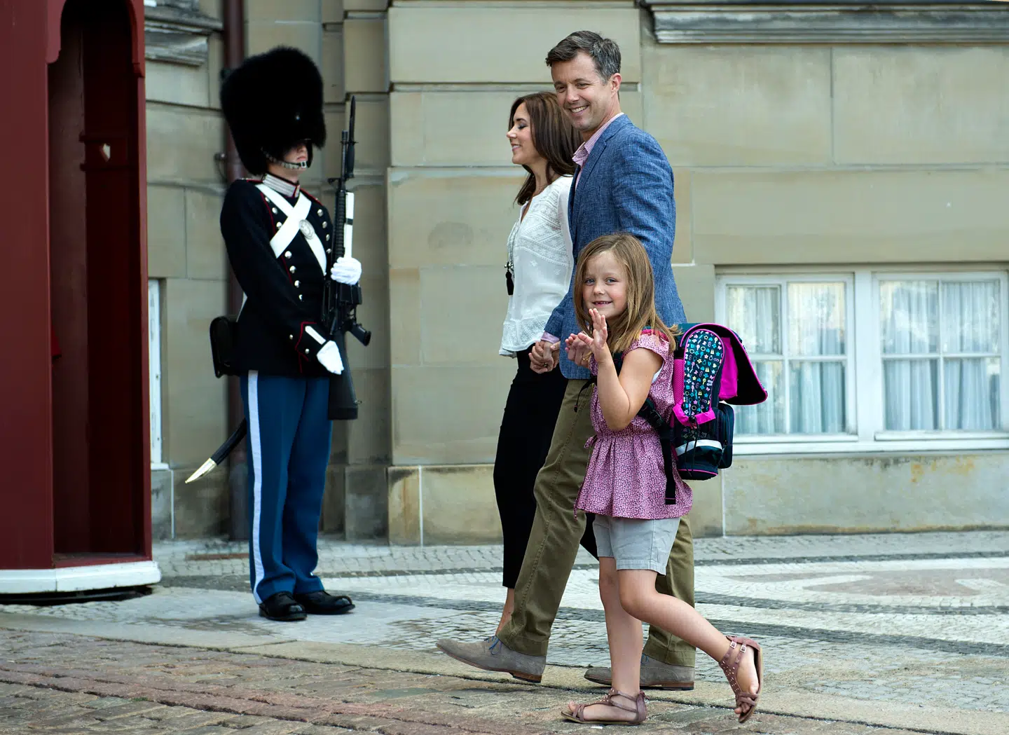 Prinsesse Isabellas første skoledag.