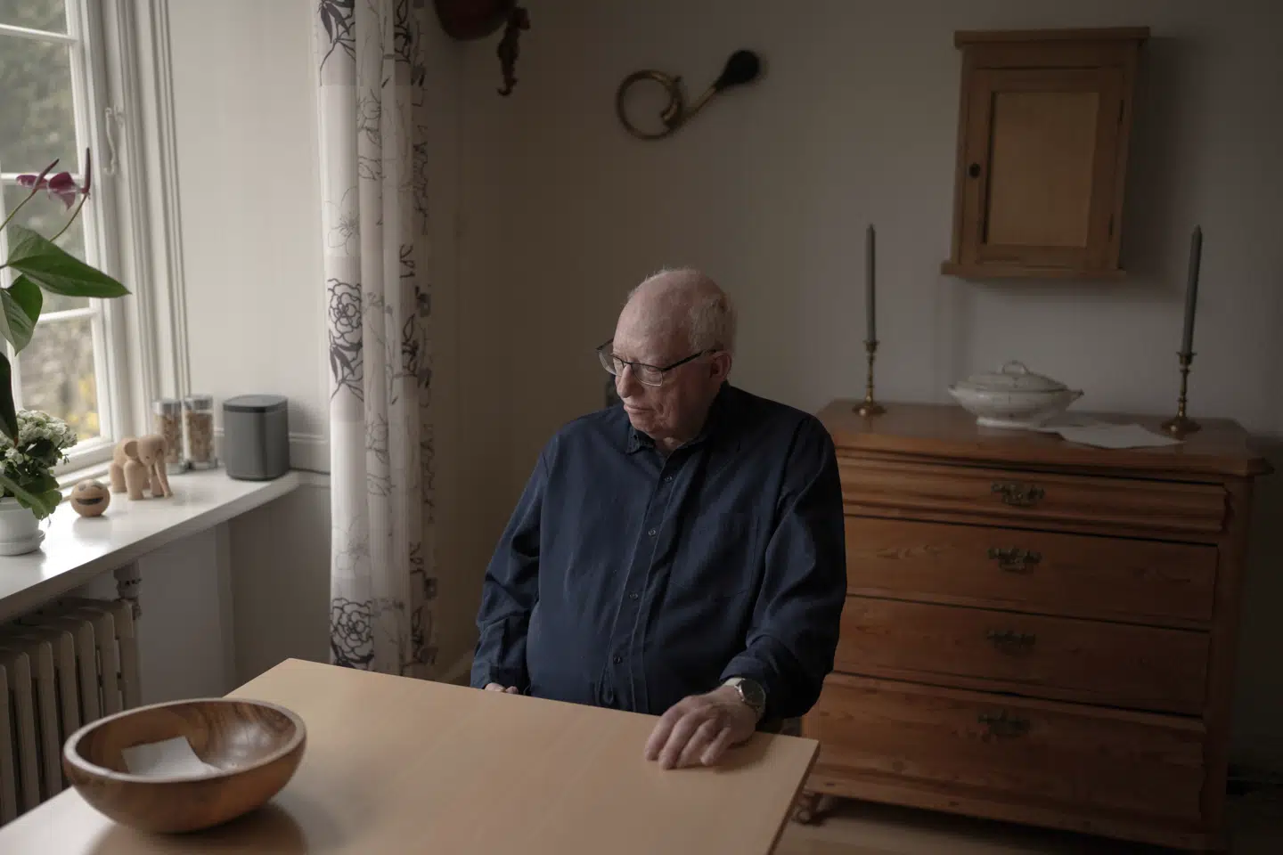 Hudkræft er blevet en livslang lidelse for Mogens Armann Andersen, der har været igennem et hav af behandlinger og hver eneste dag må ruste sig til at kunne håndtere potentielt skadelige solstråler.