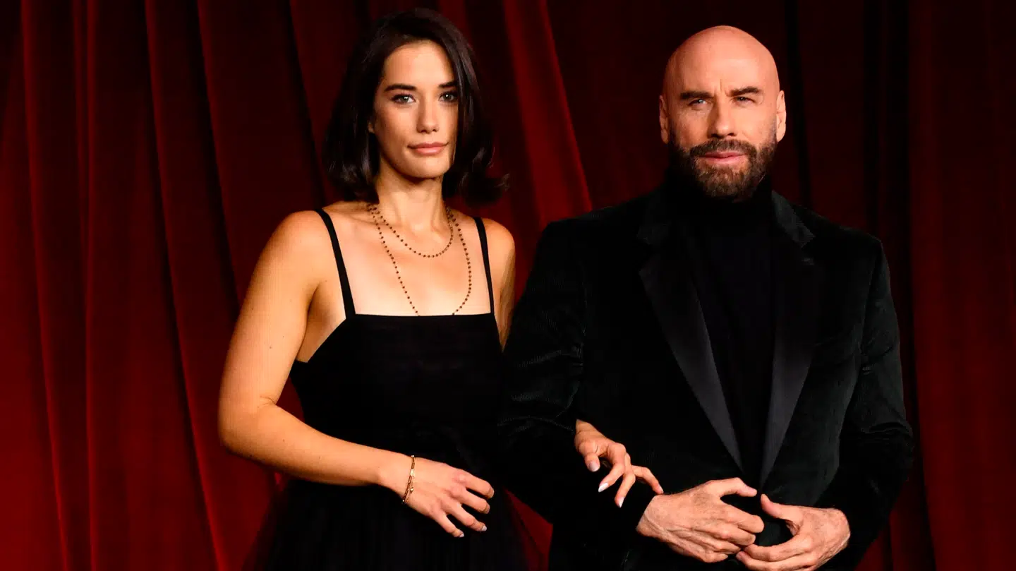 John Travolta sammen med sin 25-årige datter, Ella Bleu. Søndag kunne hendes storebror være fyldt 33 år.