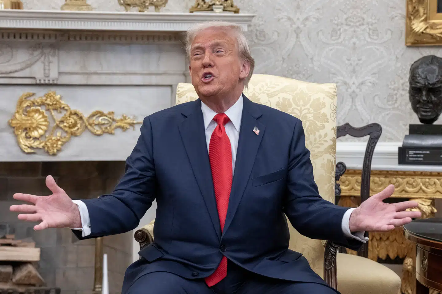 Da Donald Trump – sammen med præsidenten for El Salvador – tog imod spørgsmål fra pressen, blev han spurgt til Ukraine.