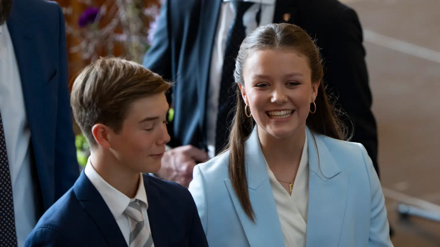 Prinsesse Isabella og Prins Vincent - Prinsesse Isabellas 18-års fødselsdag fejres på Aarhus Rådhus, fredag den 11. april 2025. Prinsessens rigtige fødselsdag er mandag den 21. april - 2. påskedag.