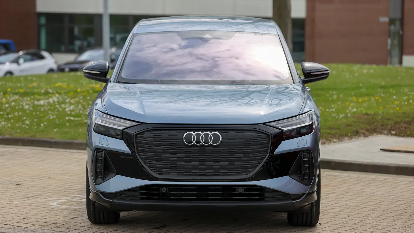 Det er de populære elbiler Audi Q4 e-tron og Q4 e-tron Sportback, der er berørt af fejlen.