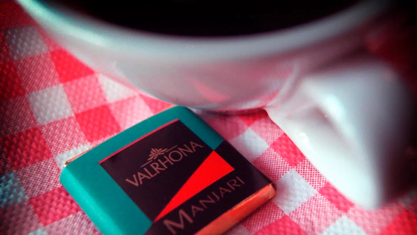 Priserne på kaffe og chokolade har taget endnu en tur op ad prisstigen.