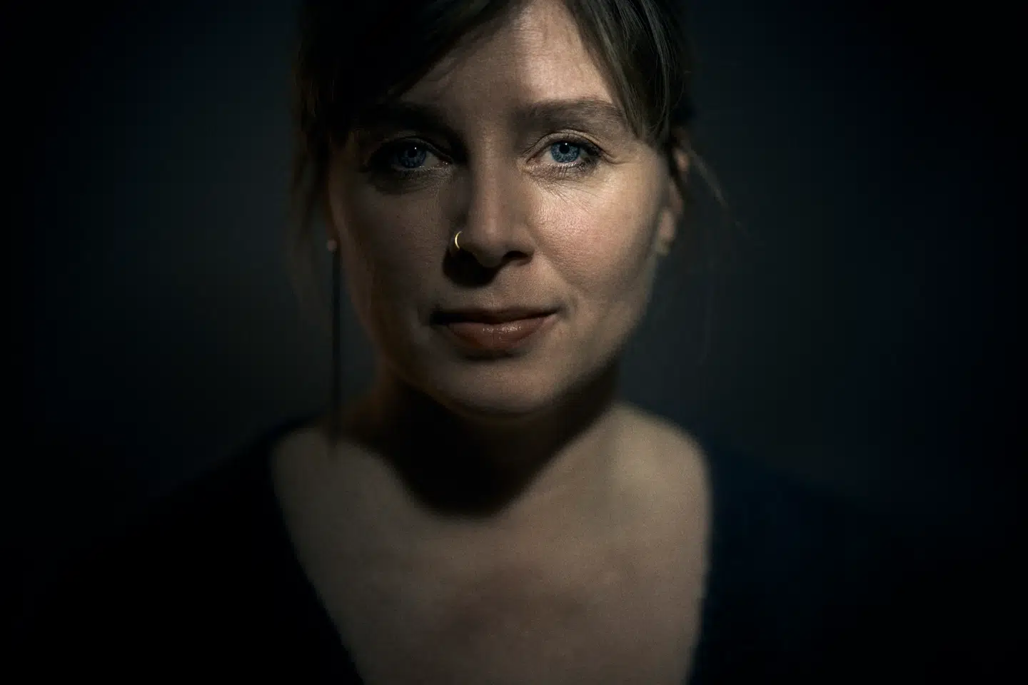 Emnet kræver en grundig, nuanceret og oplyst debat, så vi som folk erkender, hvordan en legalisering af dødshjælp uigenkaldeligt vil forandre vores samfund, vores blik på hinanden og på de mennesker, der så nemt kan blive ramt af frygten for at være til besvær, skriver Freja Marie Polonius.