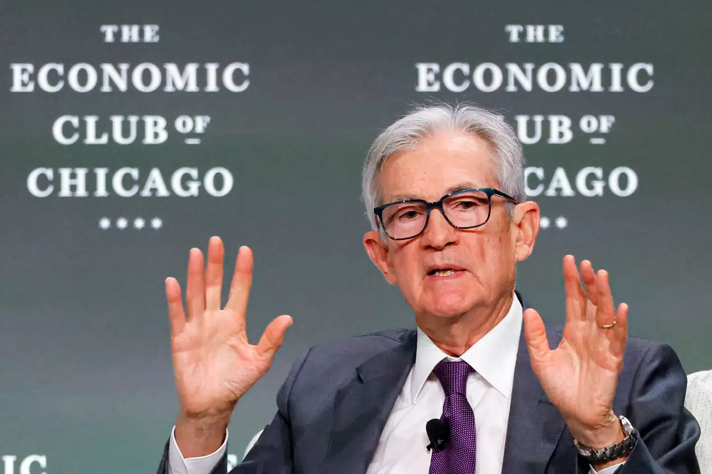 Federal Reserves opgave er ifølge Powell at sikre, at toldforhøjelsen kun udløser en engangsstigning i inflationen og ikke en accelererende inflation, skriver Berlingskes erhvervskommentator, Thomas Bernt Henriksen, i denne kommentar.