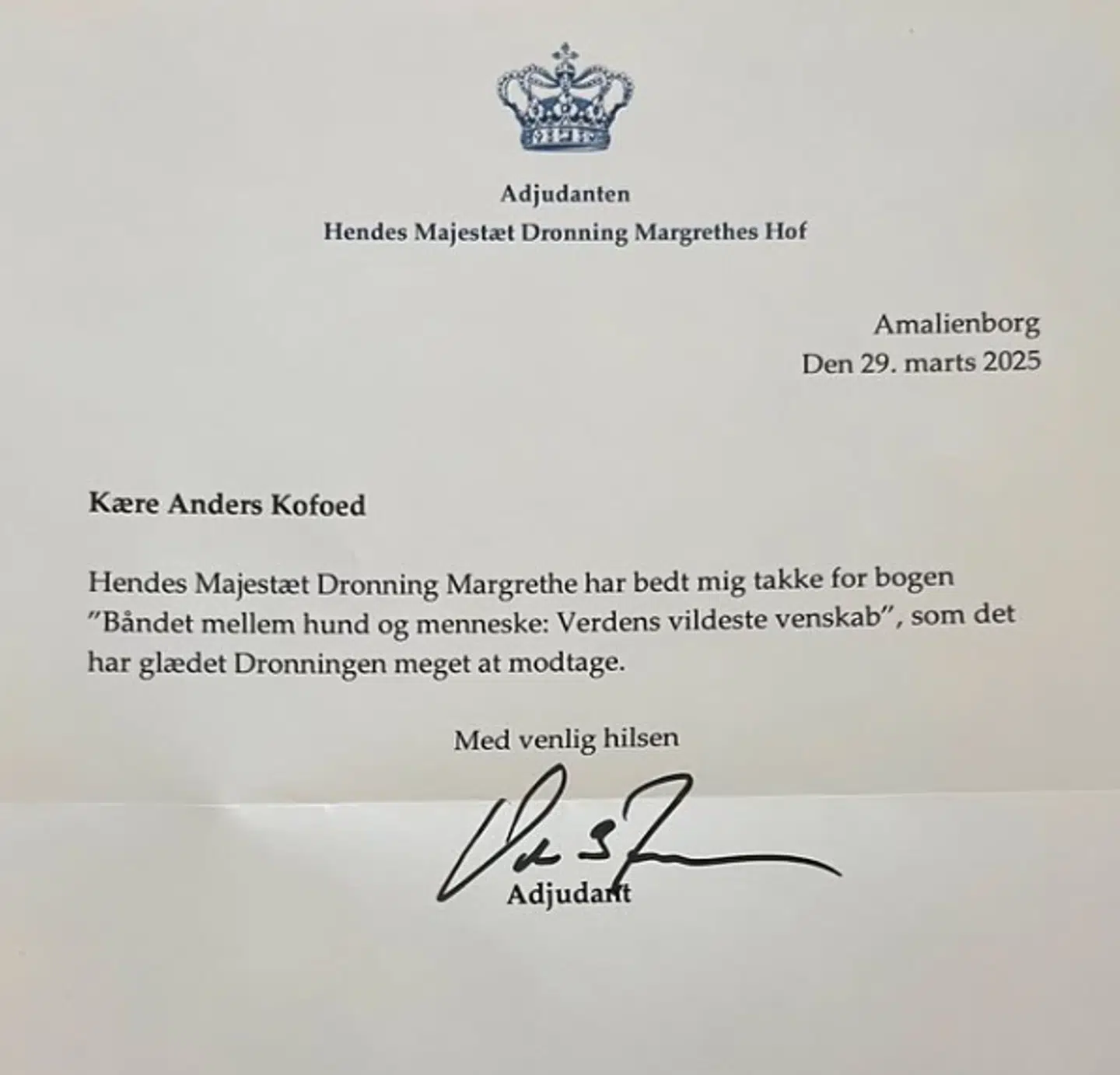 Anders Kofoed modtog dette brev med tak for bogen fra Kongehuset. Foto: Privat