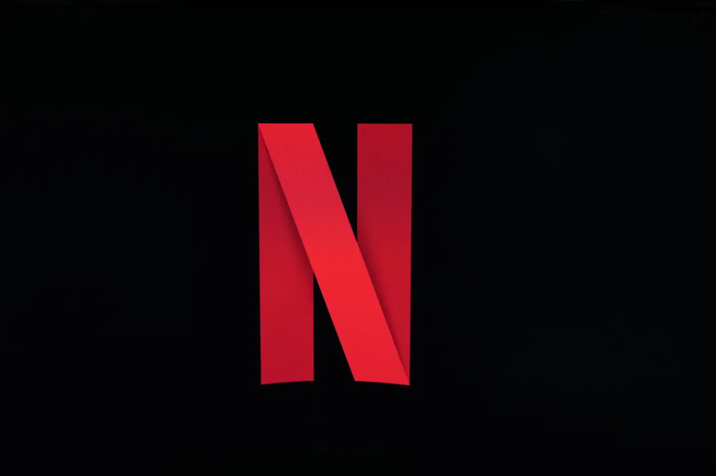 Streamingtjenesten Netflix slår analytikernes forventninger og kan se en stigning i omsætningen i første kvartal. Det skyldes blandt andet højere abonnementspriser. (Arkivfoto).