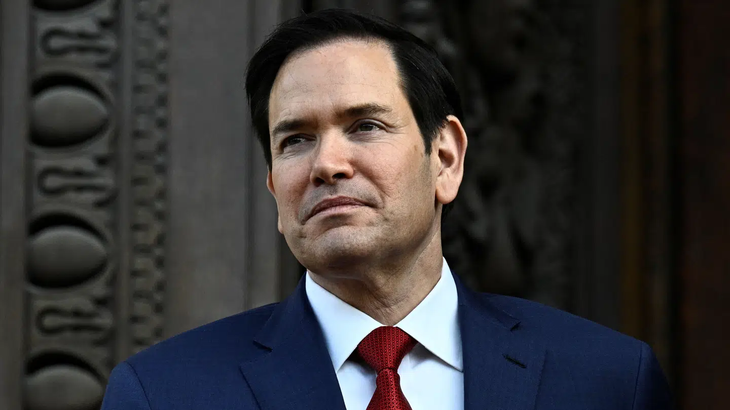 Den amerikanske udenrigsminister, Marco Rubio, ses her under besøget i Frankrig torsdag.